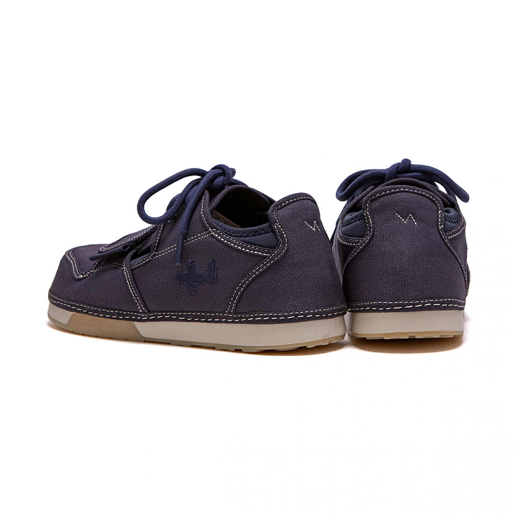 3300 LOW CANVAS