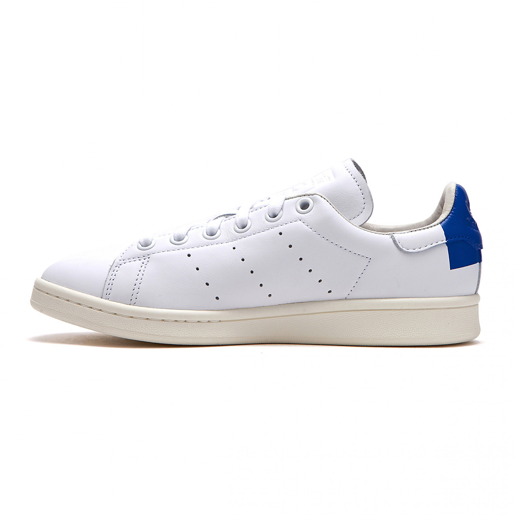 STAN SMITH