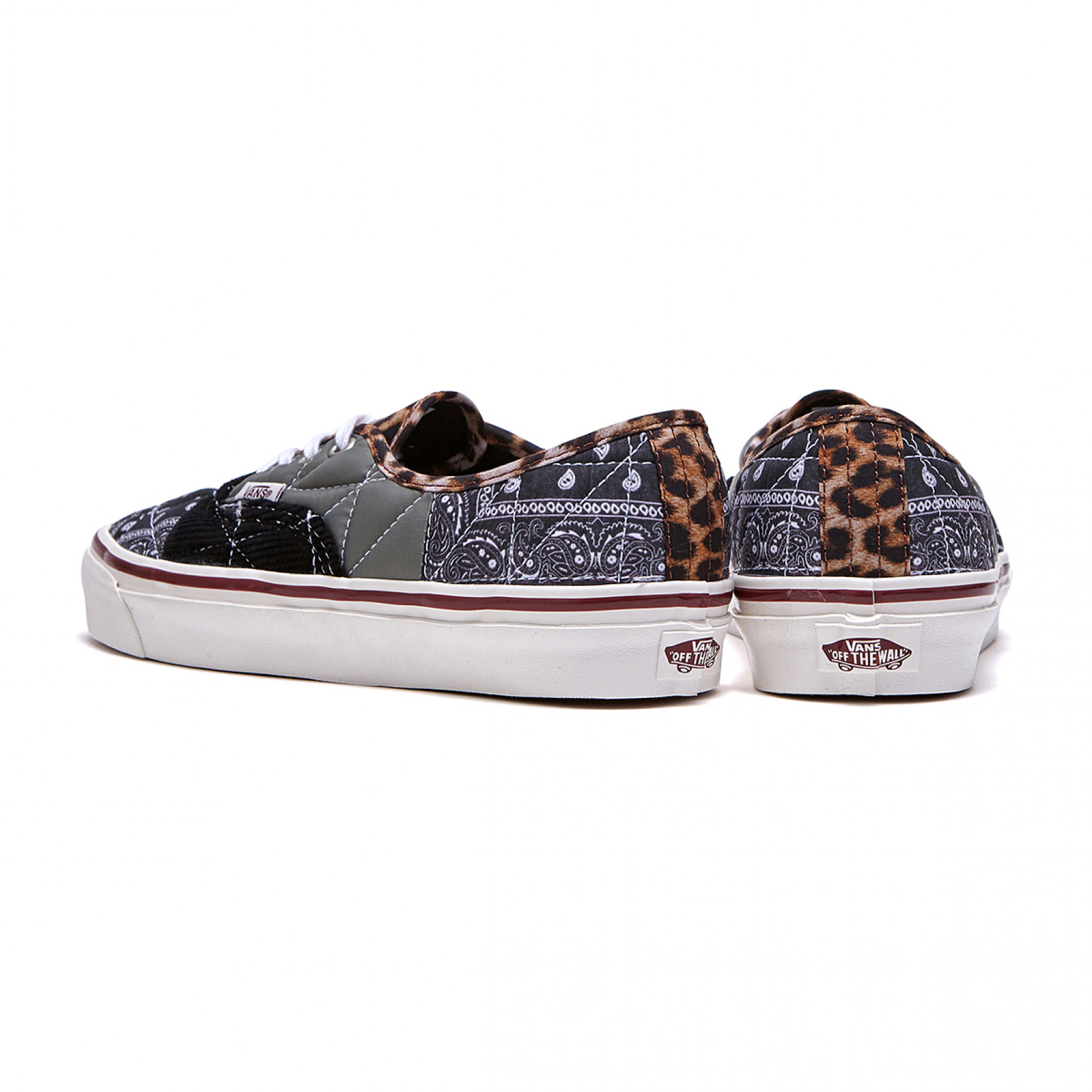 Authentic 44 DX PW / VN0A54F99GU1