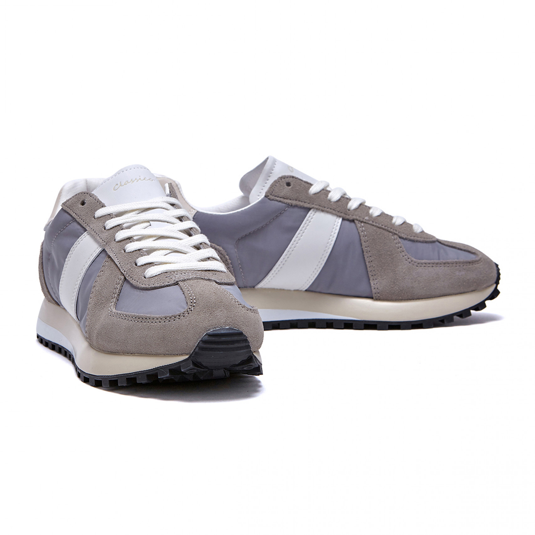 Military runner