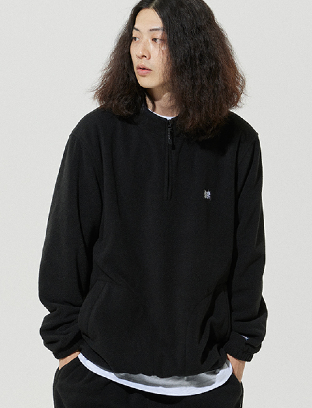 TAG FLEECE CREWNECK - BLACK