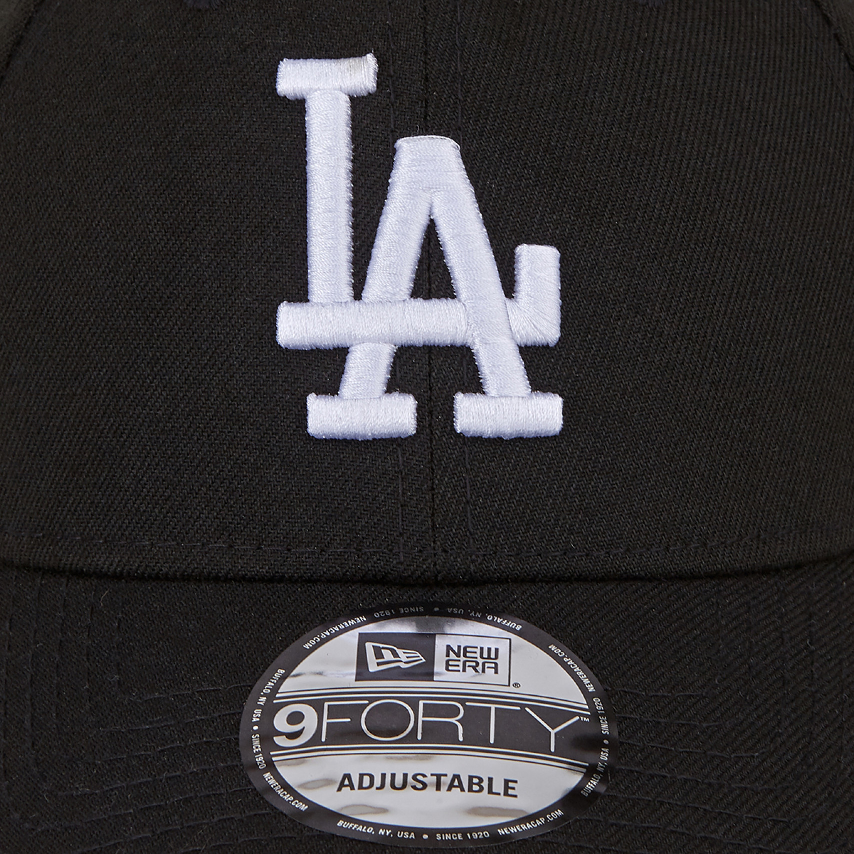 940 WHT ON BLK LOSDOD BLK