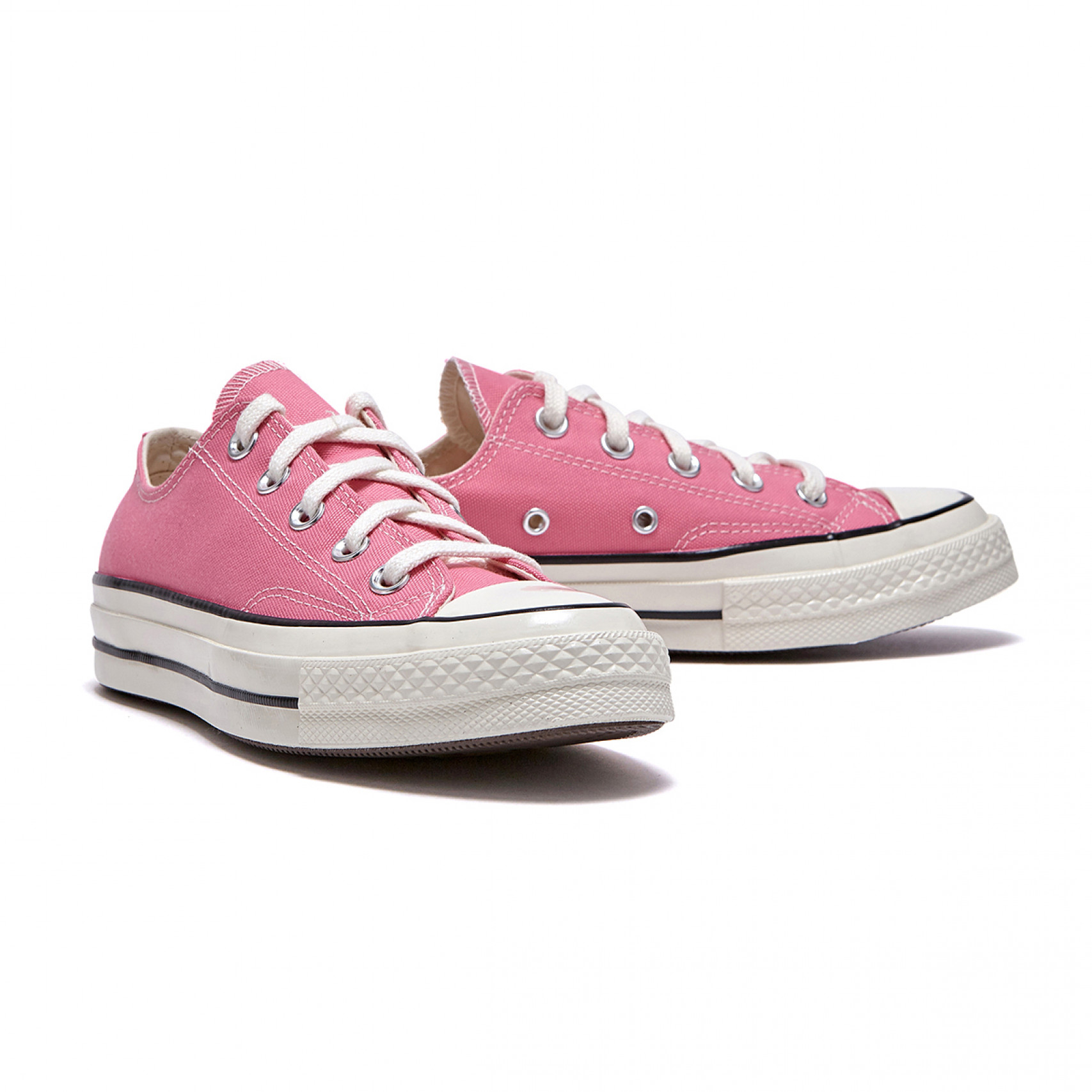 {172681C}_CV_Chuck 70_25