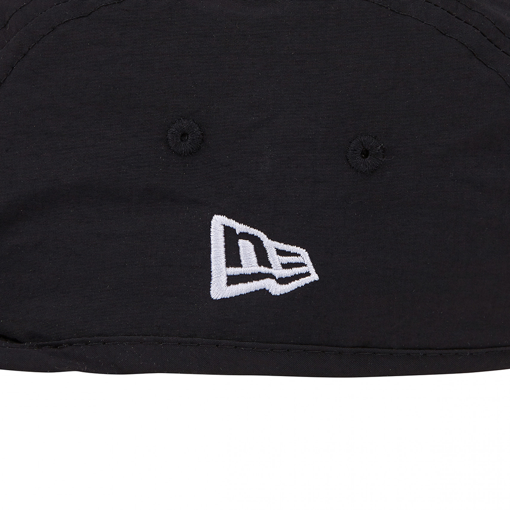 캠퍼 나일론 트랙 제트캡 블랙