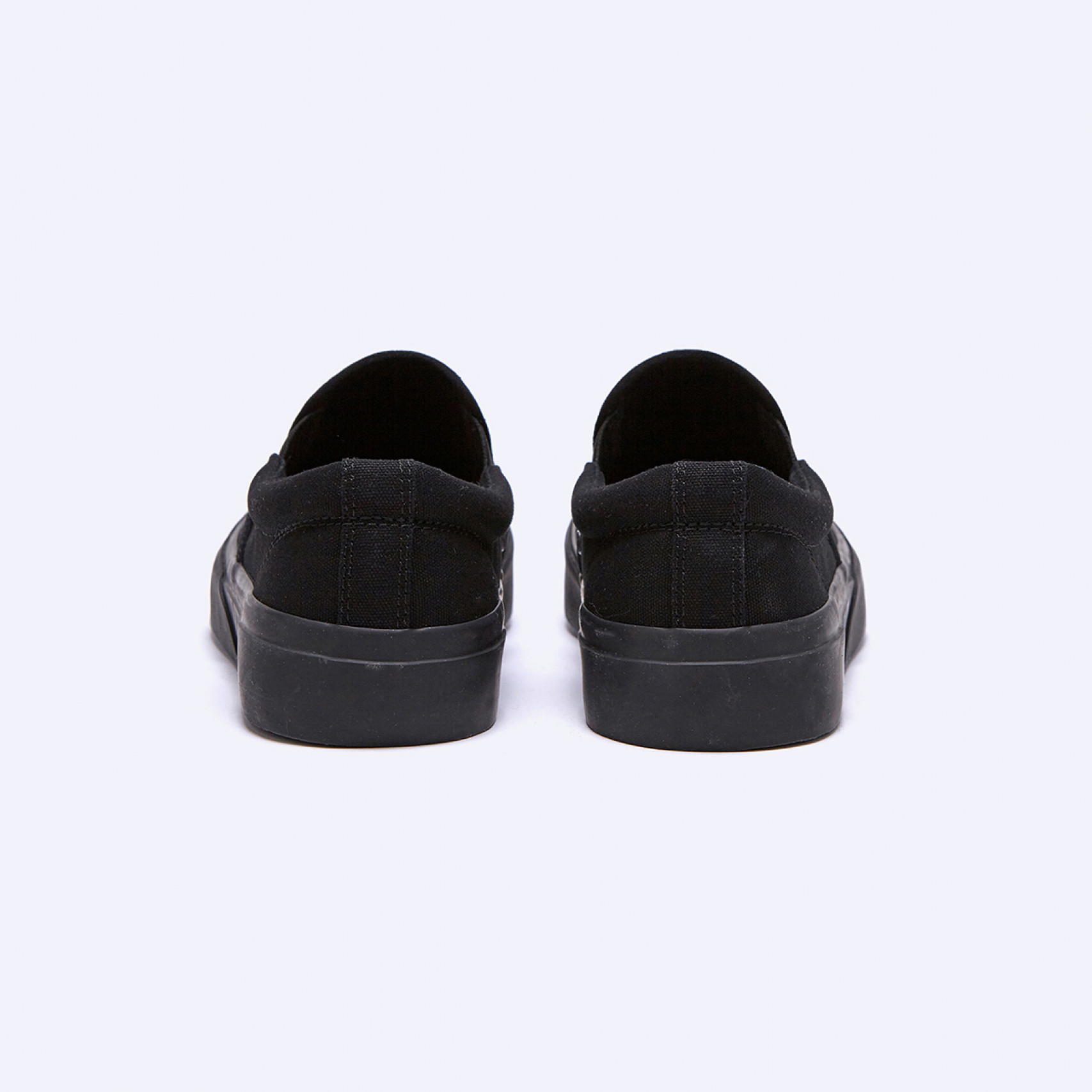 Soil 벌커나이즈드 슬립온 올블랙 / FLFDDA1U03