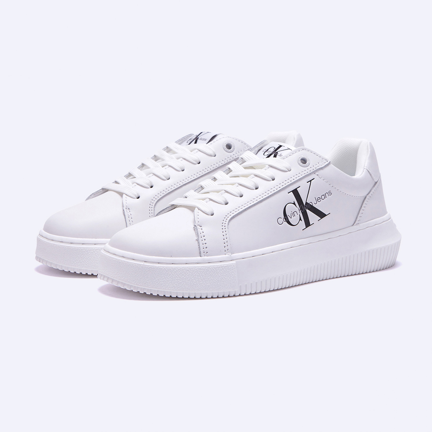 여 화이트 말모 스니커즈 / YW00823YBR