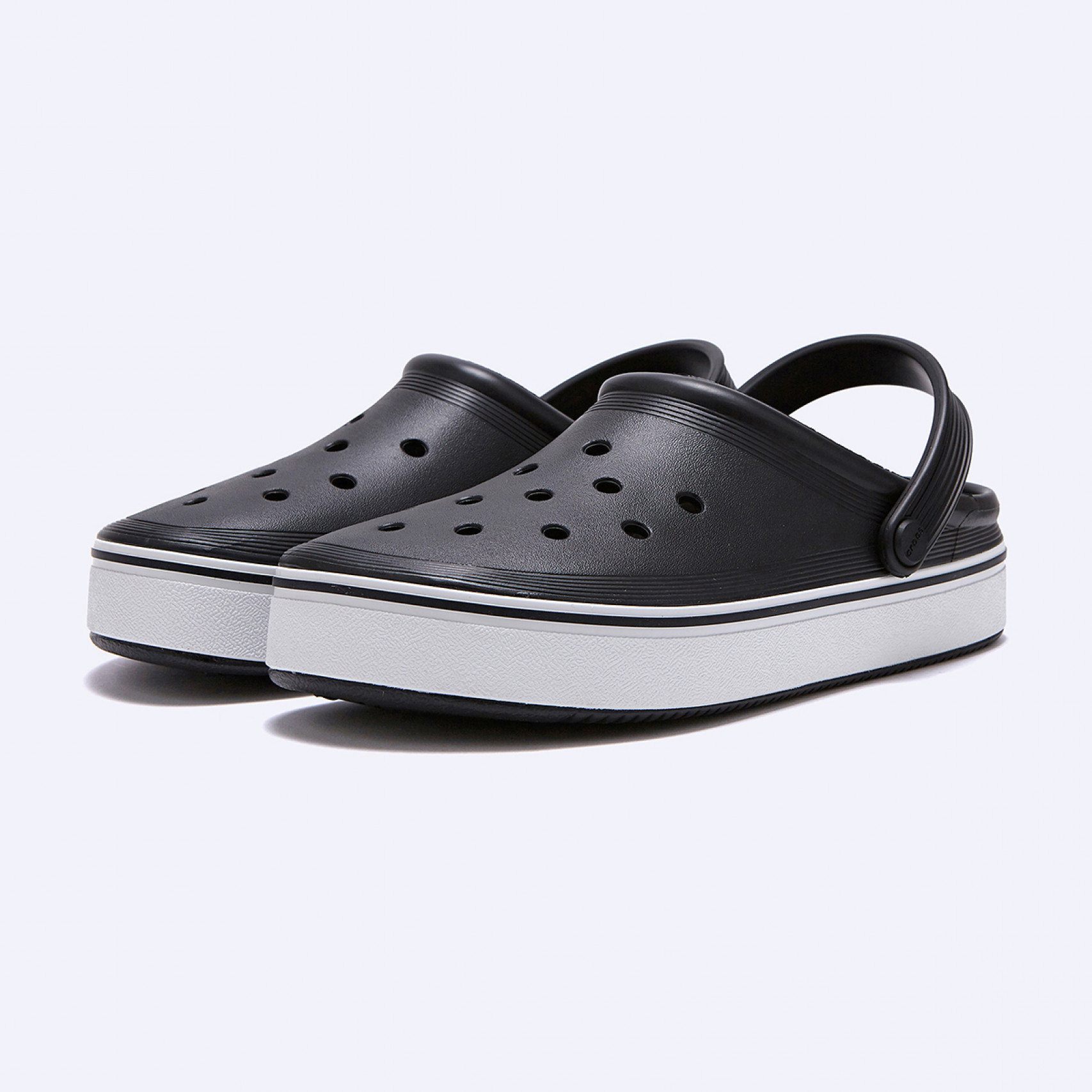 오프 코트 클로그 블랙 / 208371-001