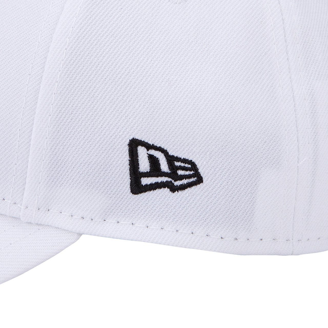 MLB 블랙 온 화이트 LA 다저스 볼캡 / 12836270
