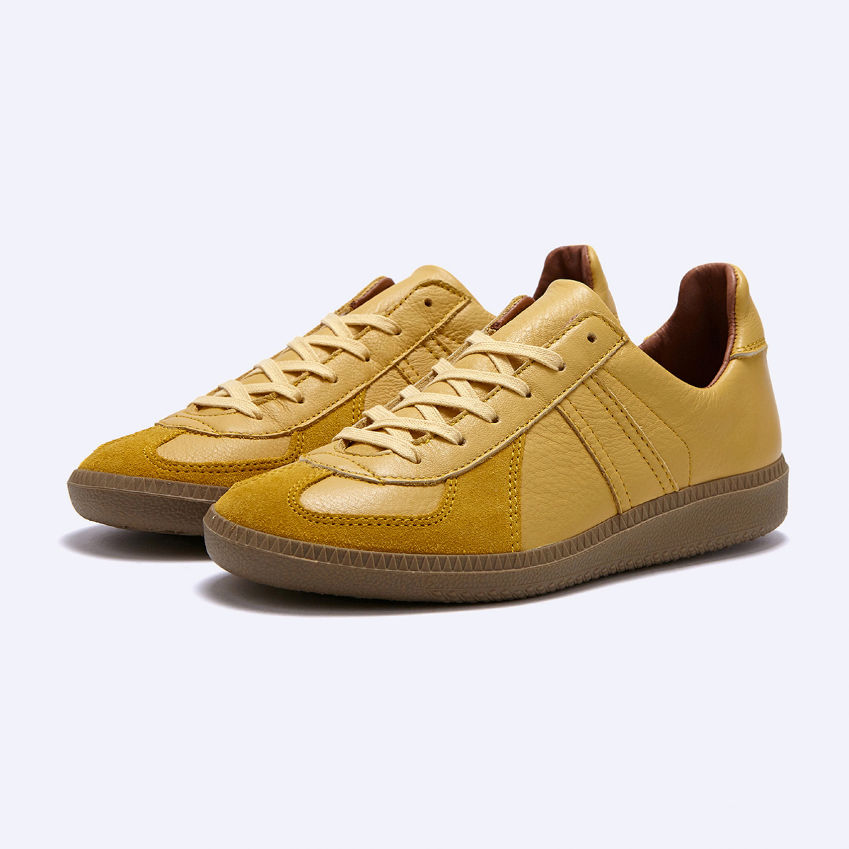GERMAN MILITARY TRAINER 옐로우/ 1700L
