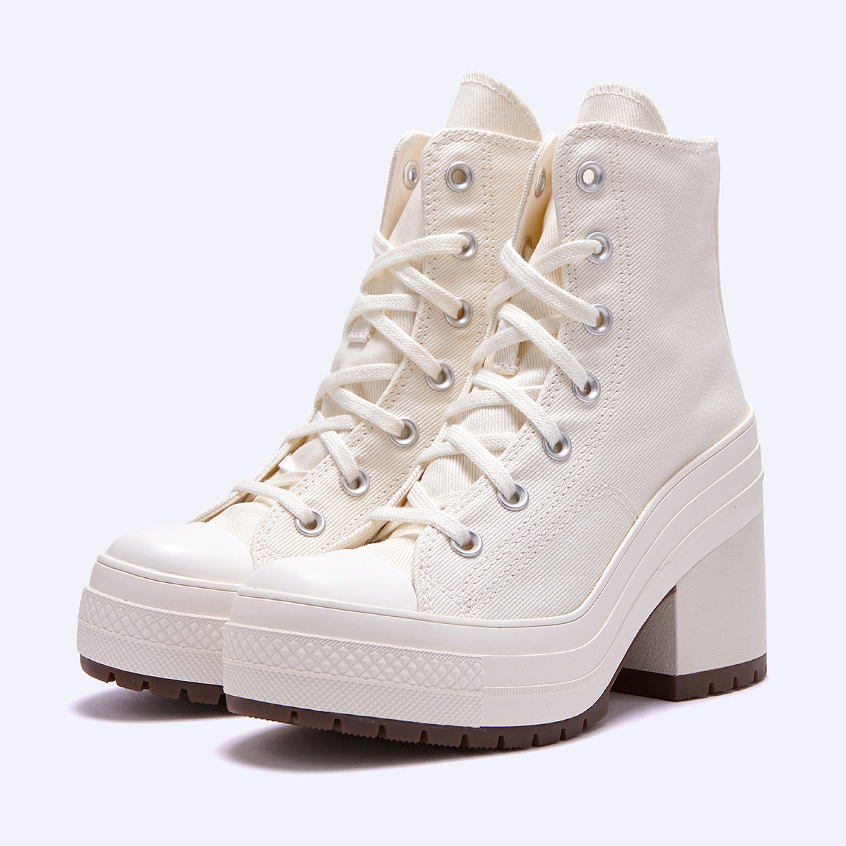 척 70 디 럭스 힐 화이트 / A05348C