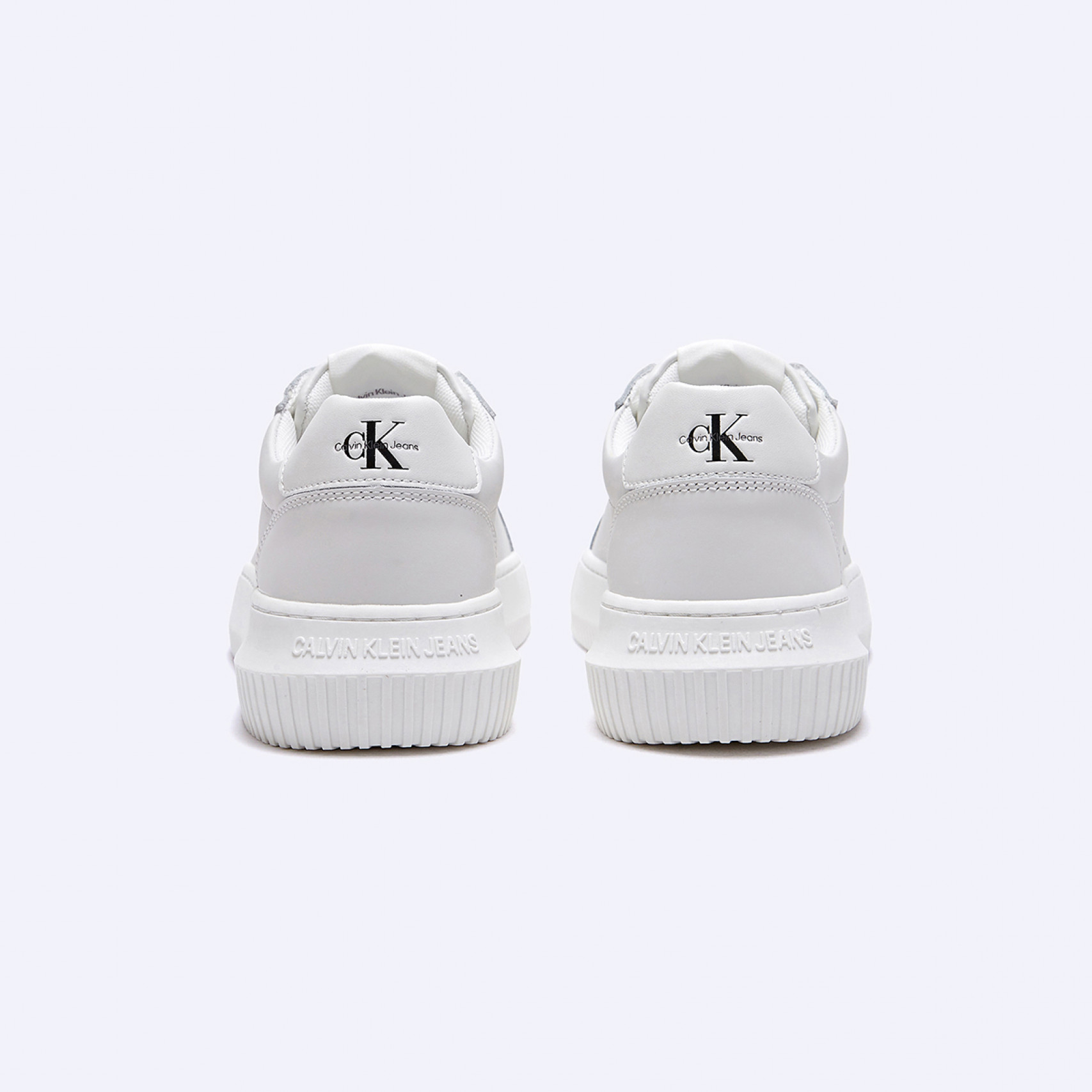 여 화이트 말모 스니커즈 / YW00823YBR