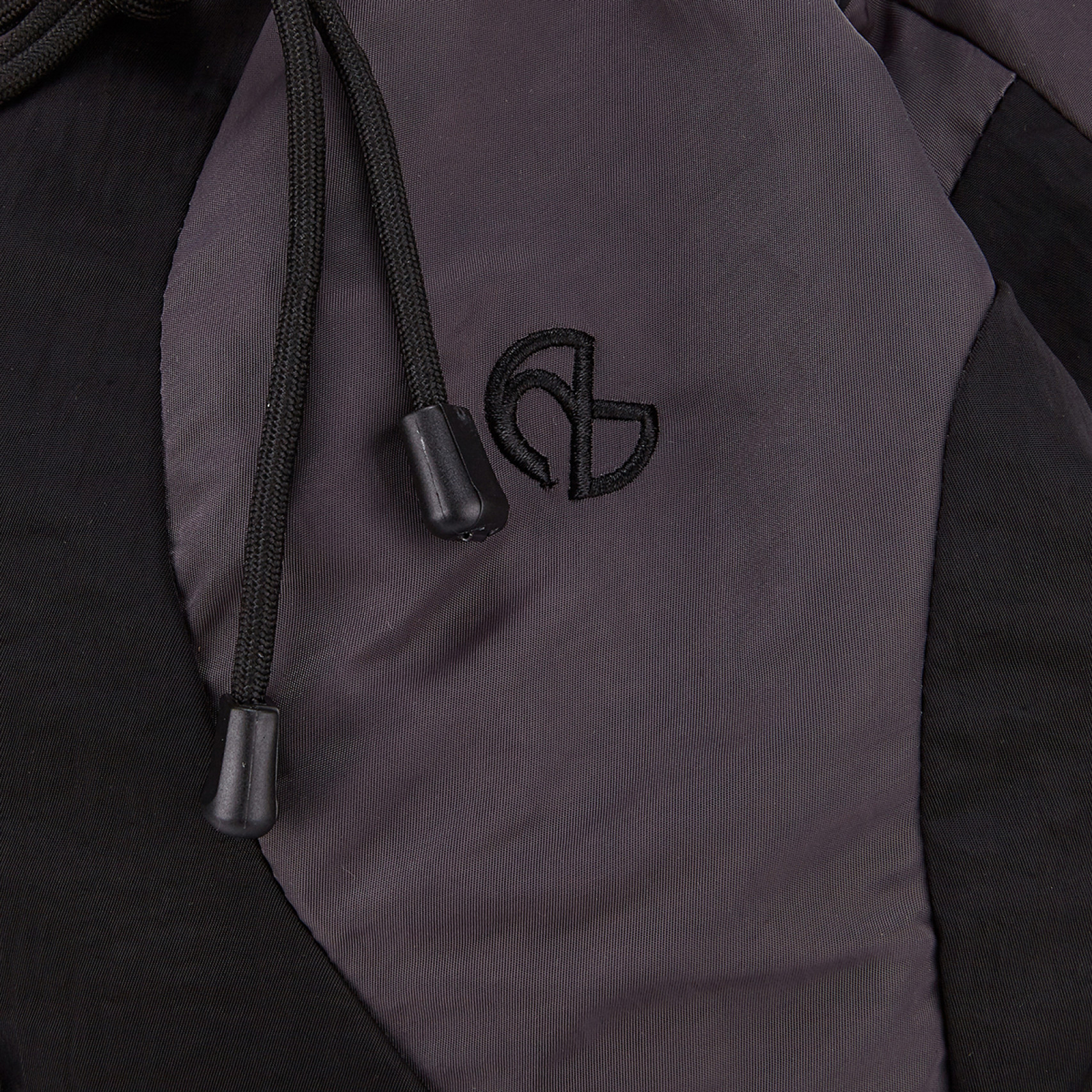 C.B STRING BAG - CHARCOAL / NM31AC03M1CH000