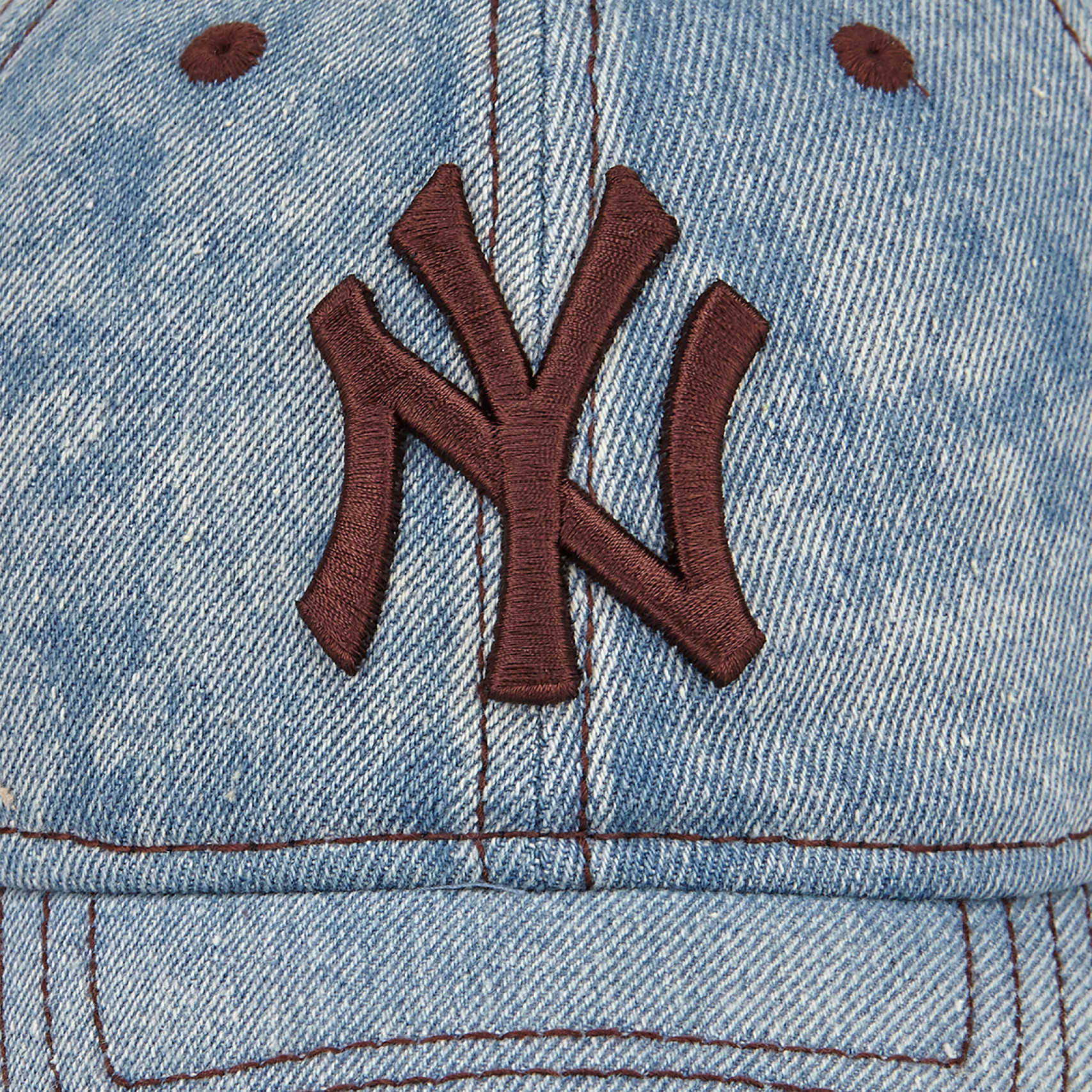 MLB 뉴욕 양키스 데님 언스트럭쳐 볼캡 블루 / 14205953