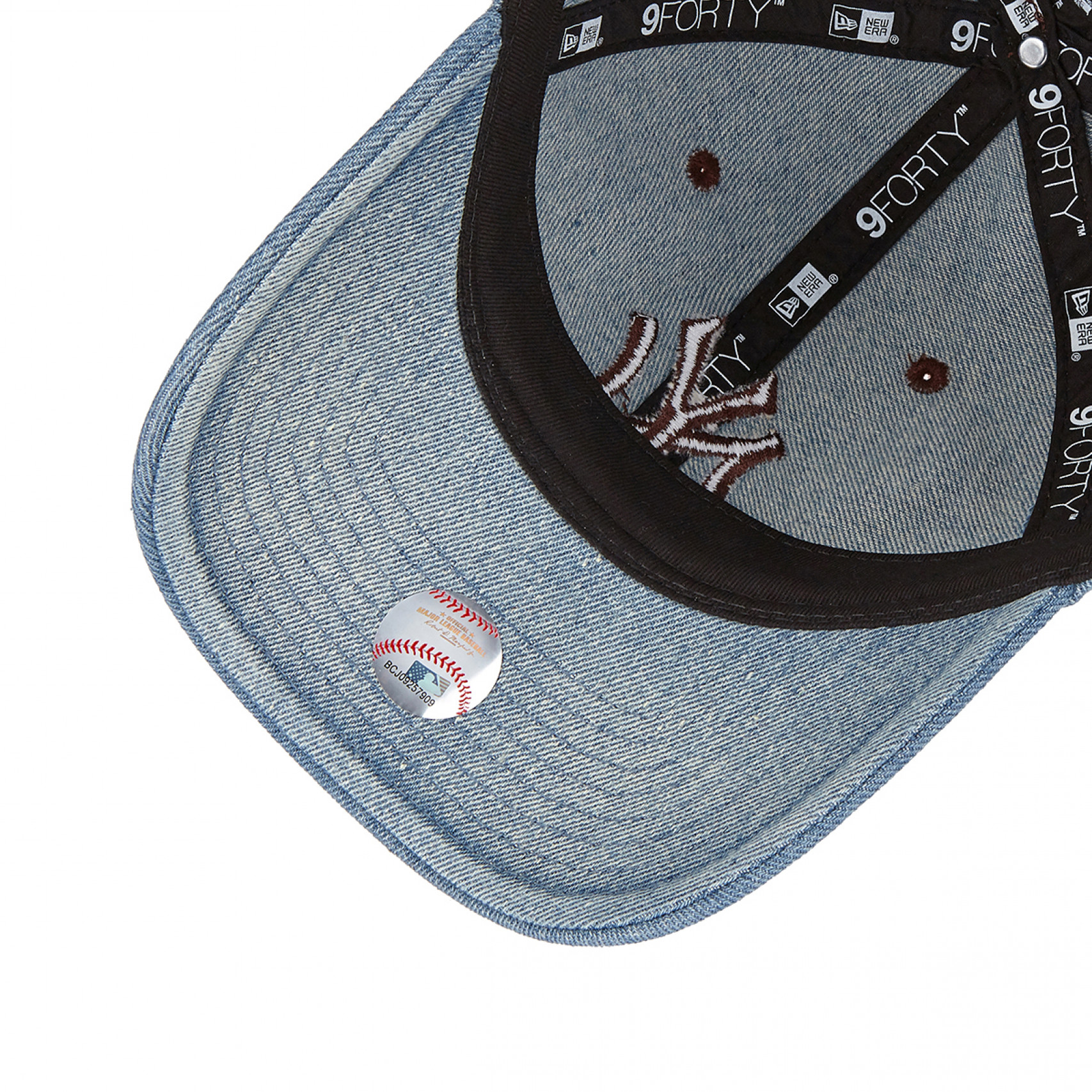 MLB 뉴욕 양키스 데님 언스트럭쳐 볼캡 블루 / 14205953