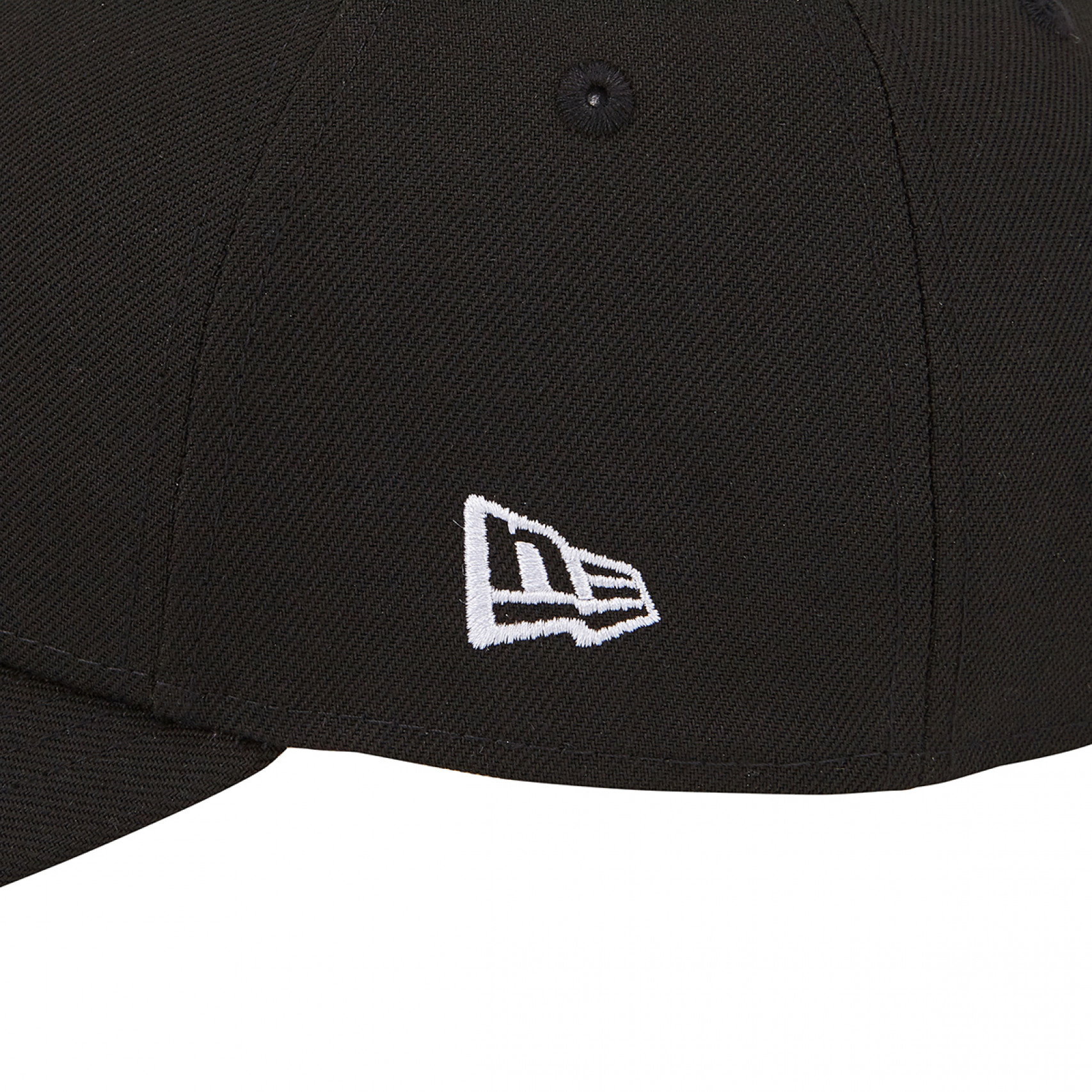 MLB 화이트 온 블랙 LA 다저스 볼캡 / 14205807