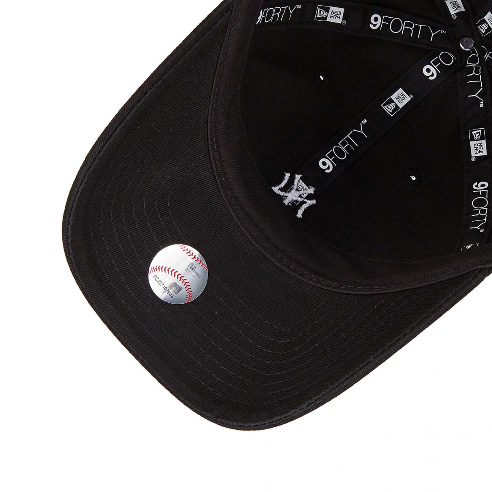 MLB 워시드 미니 로고 뉴욕 양키스 언스트럭쳐 볼캡 블랙 / 13953927