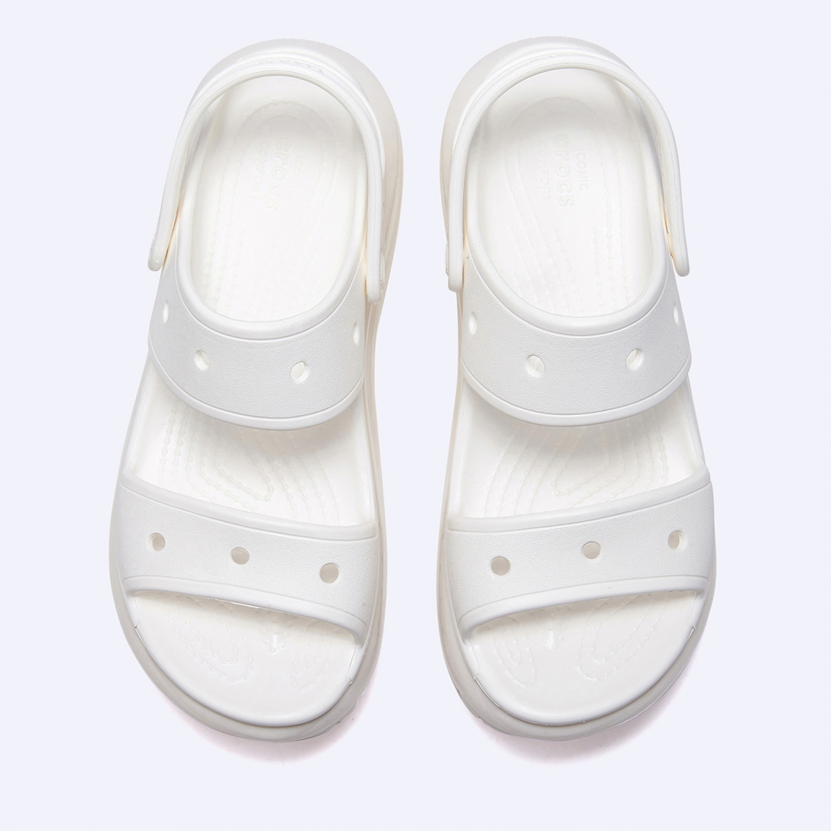 클래식 메가 크러쉬 샌들 화이트 / 207989-100