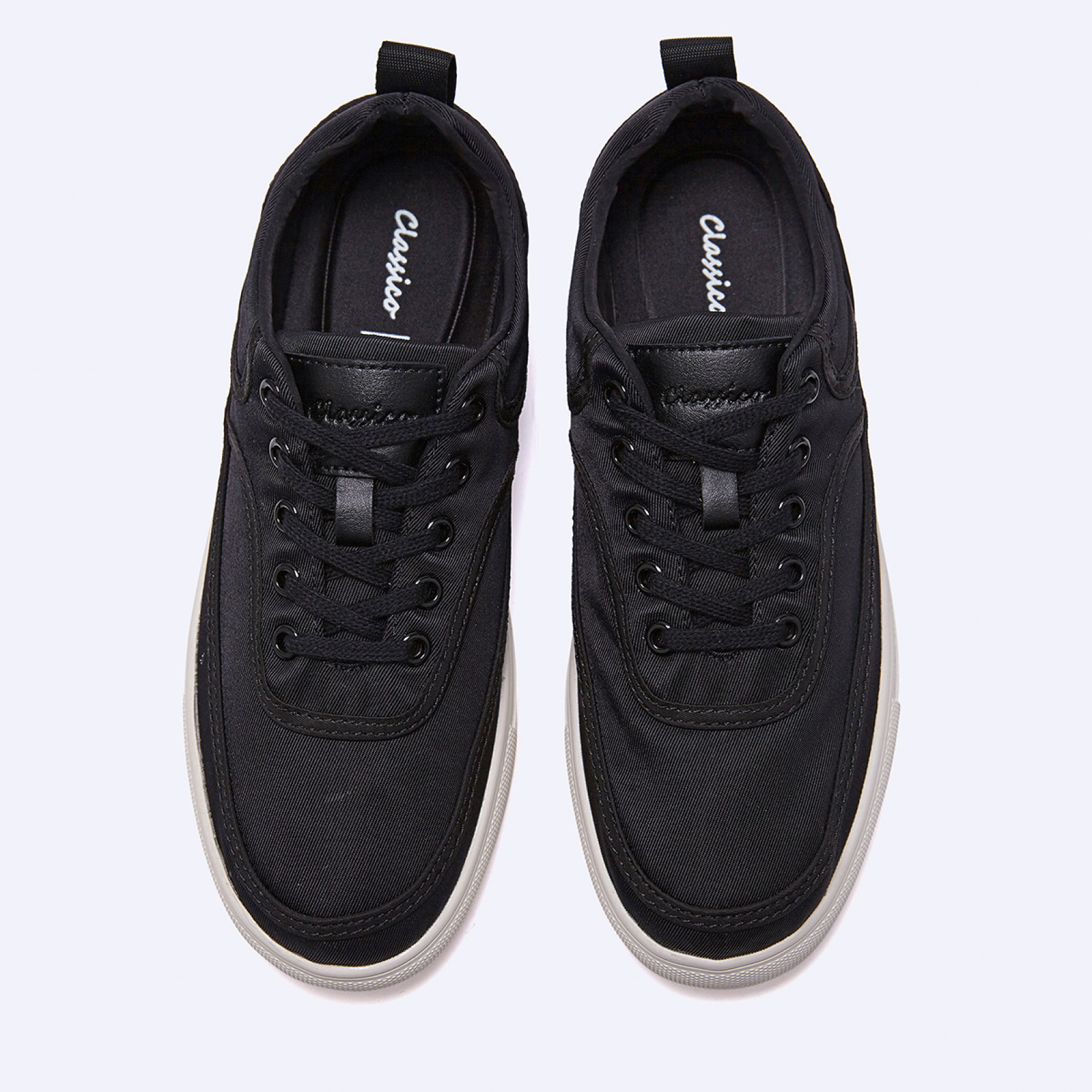 클래시라이트 경량 스니커즈 블랙 / FLCCEA1U01