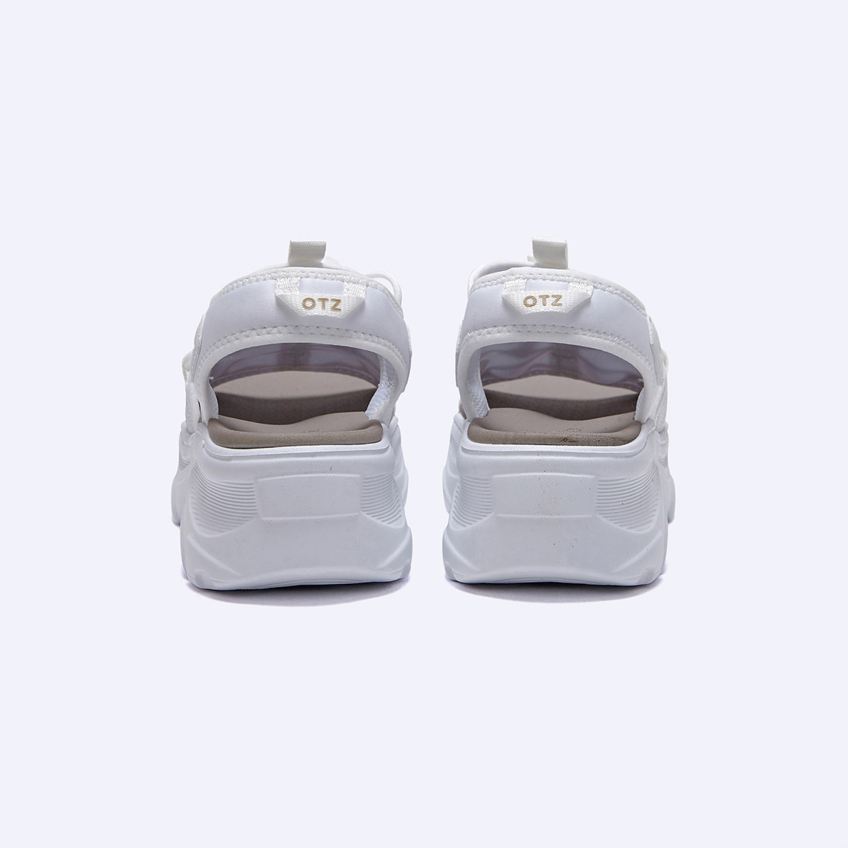 (과년차)로미타 플랫폼 샌들 화이트 / FLOTES2W08