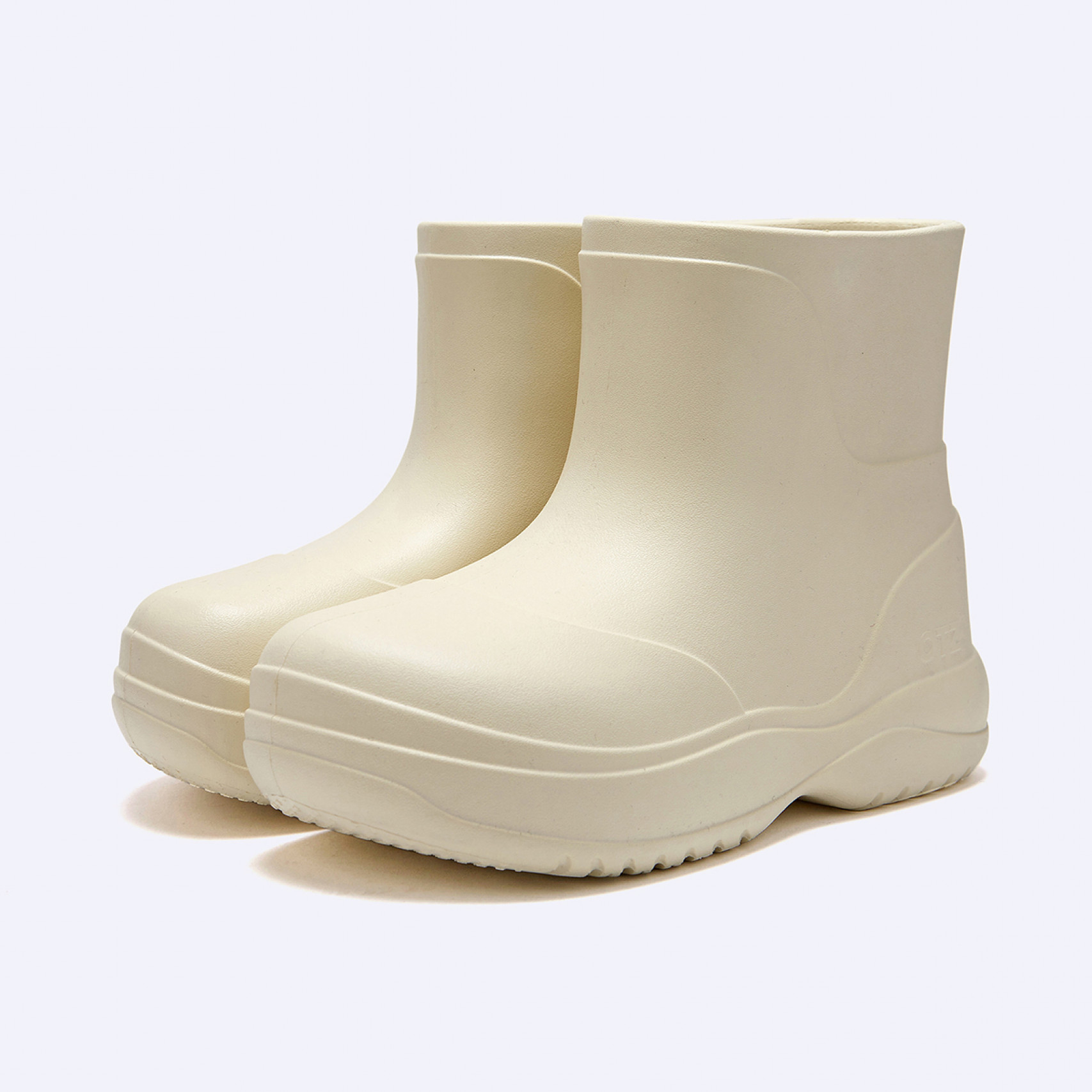 비들 플랫폼 레인부츠 숏 크림 / FLOTES2W21