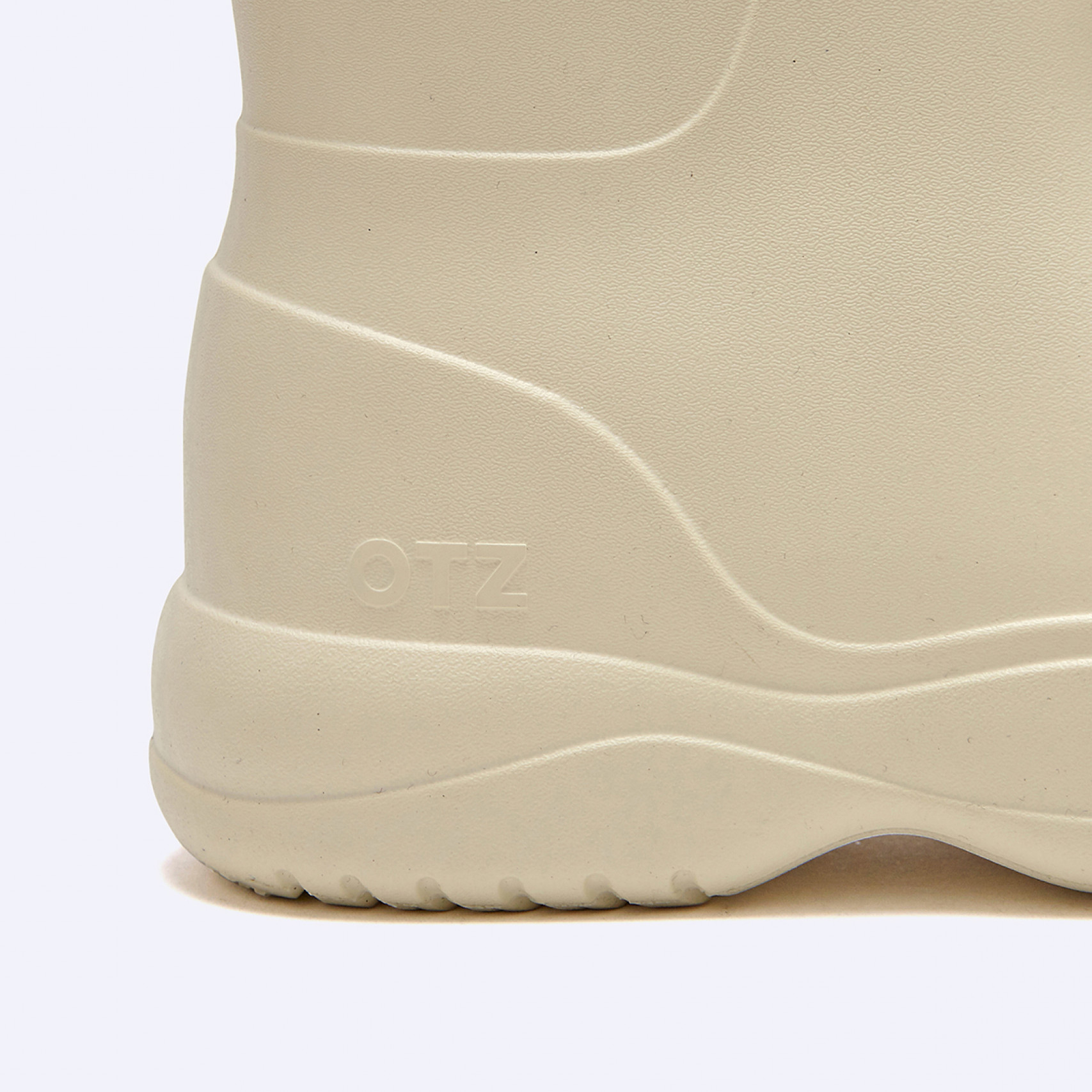 비들 플랫폼 레인부츠 숏 크림 / FLOTES2W21