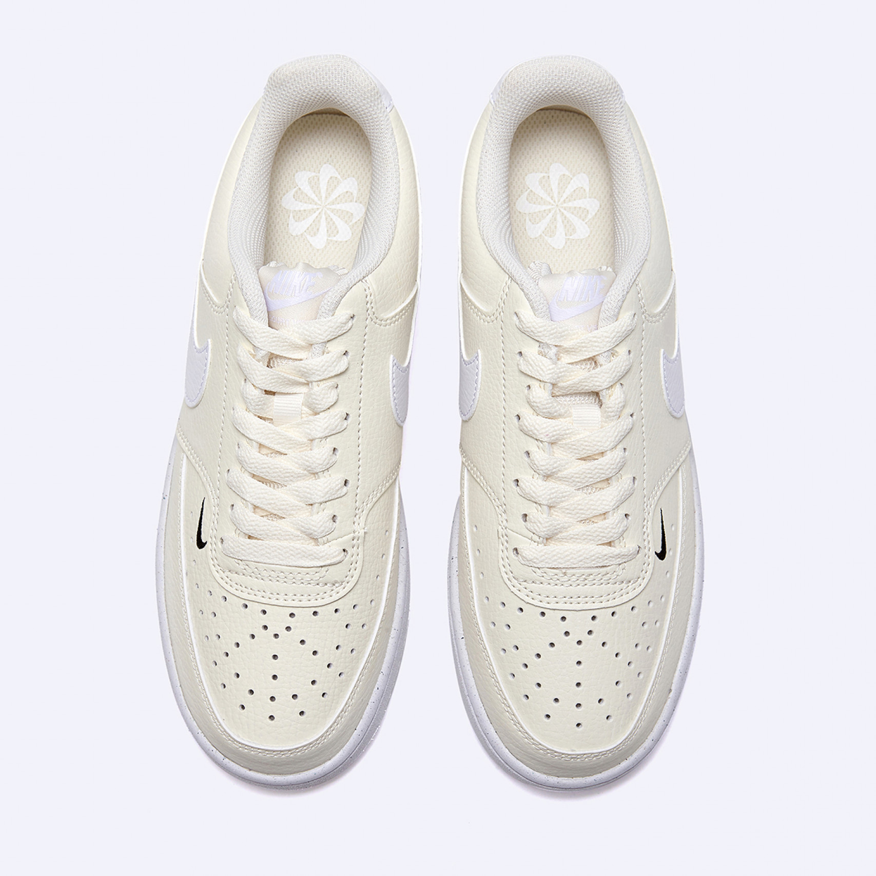 코트 비전 로우 넥스트 네이처 / FV9952-100