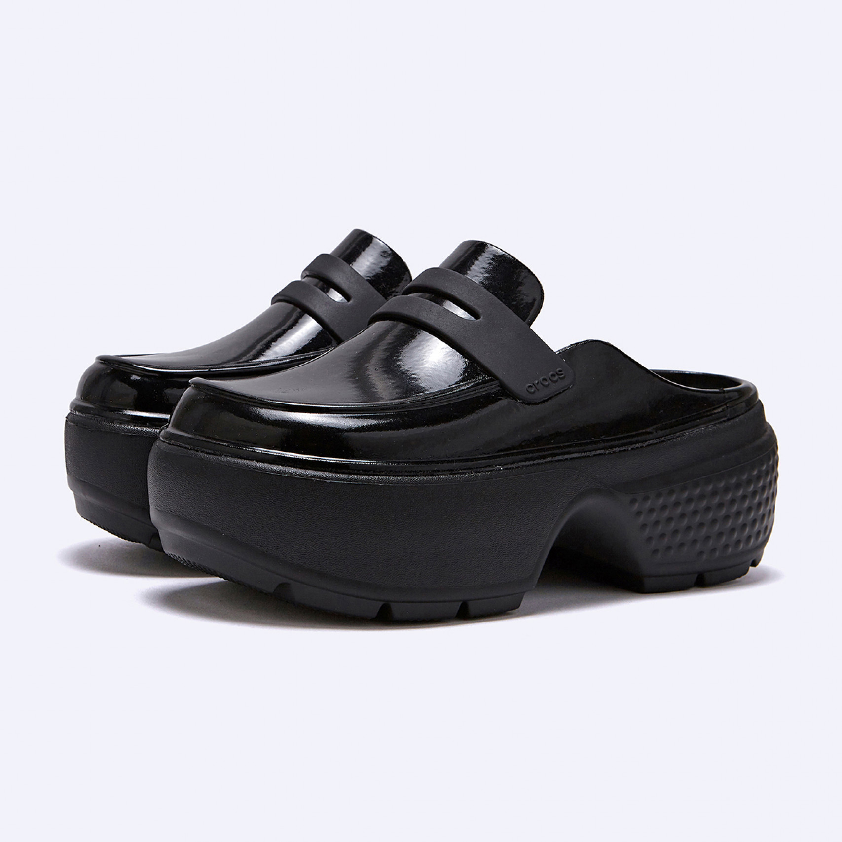 스톰프 하이 샤인 로퍼 블랙 / 210659-001