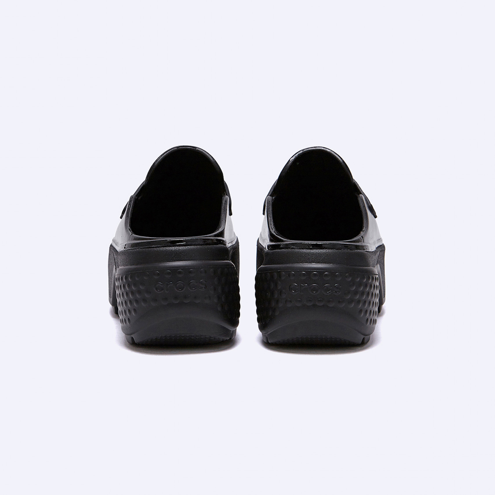 스톰프 하이 샤인 로퍼 블랙 / 210659-001