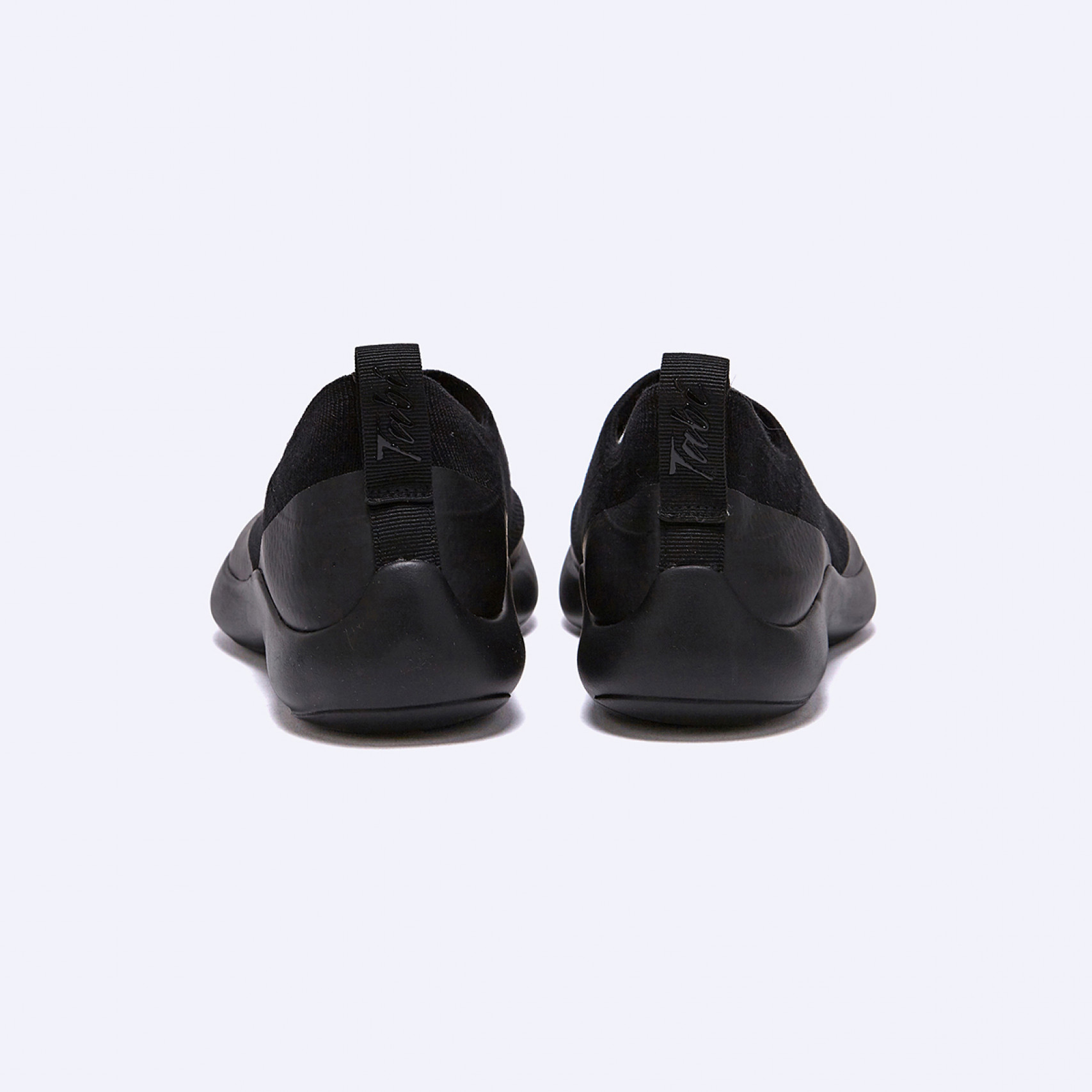 SANDAL 샌들 블랙 / HTSO4F401BK