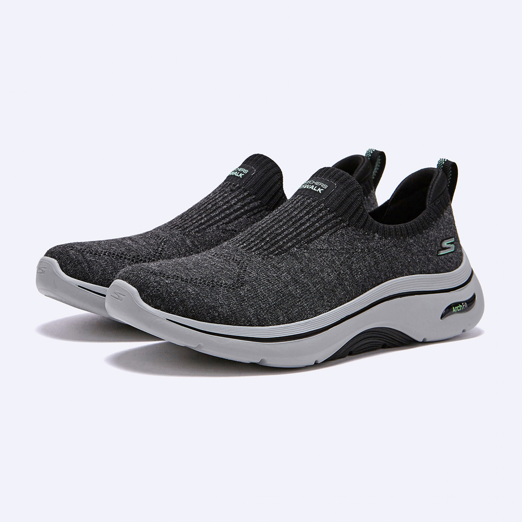 고 워크 아치 핏 2.0 여성 / 125322BKMN