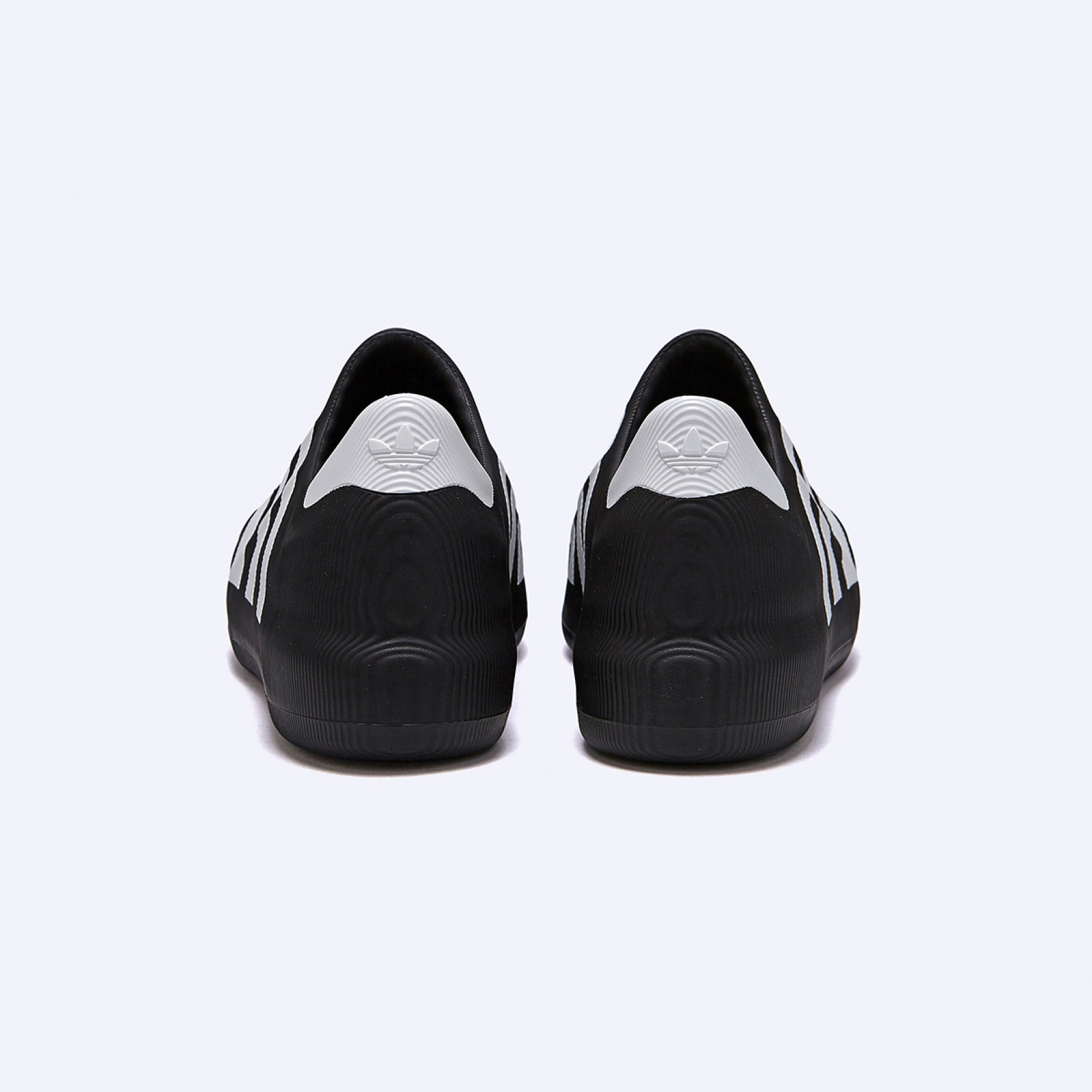 아디폼 슈퍼스타 블랙 / HQ8752