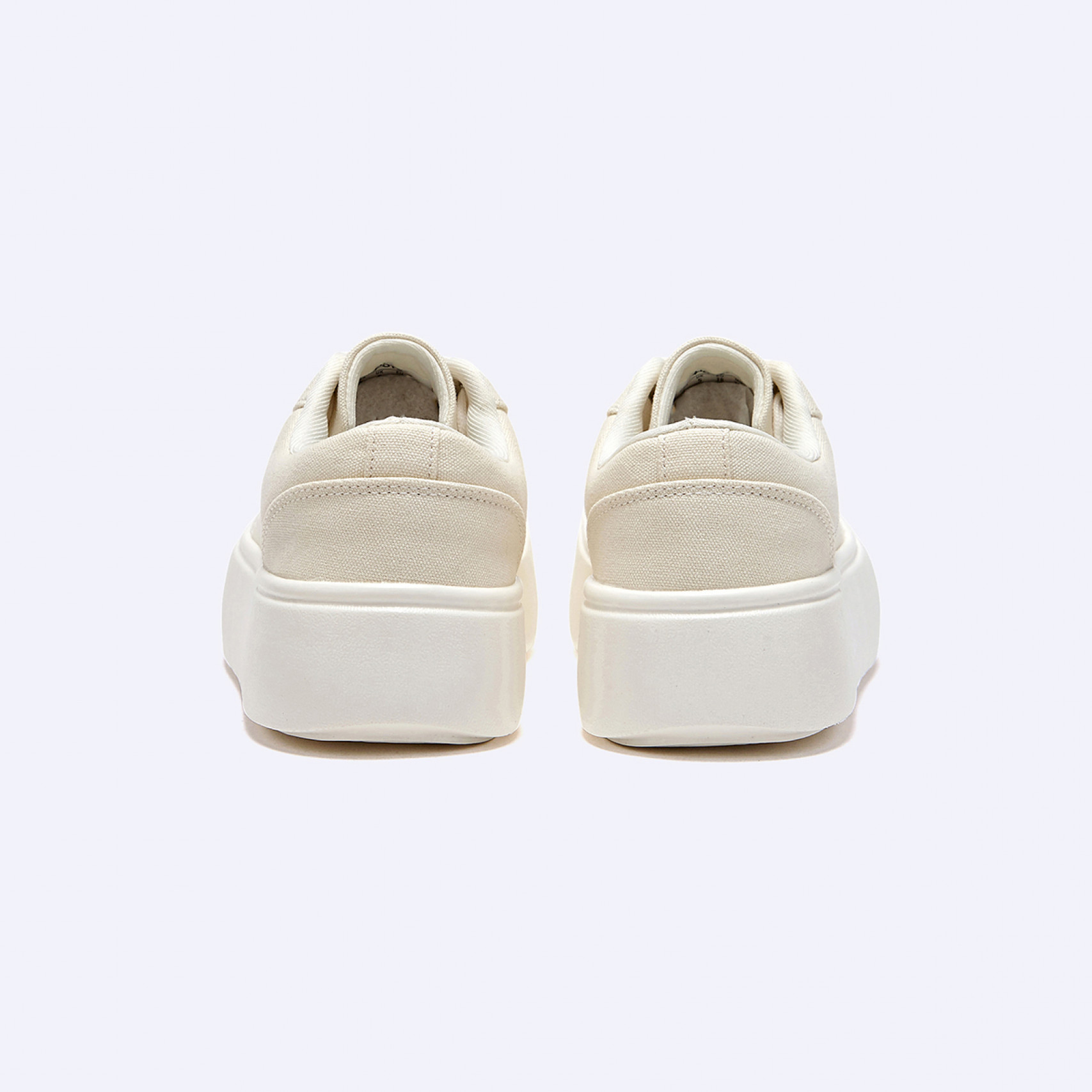 피스모어 플랫폼 스니커즈 아이보리 / FLOTEF3W04