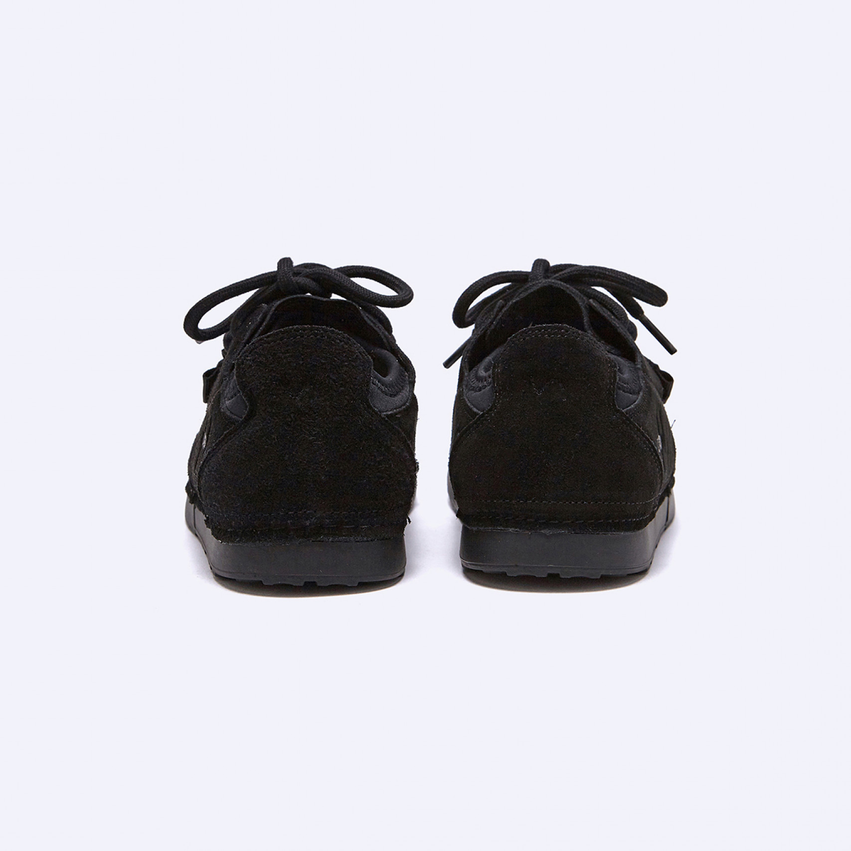 3300 스웨이드 로우 올 블랙 / FLOTEA0U38