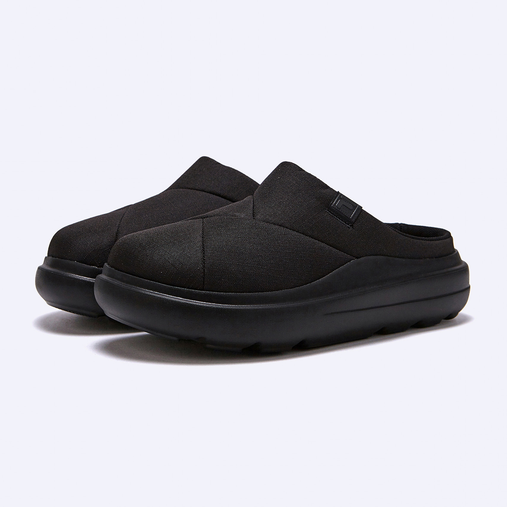 푸퍼 클로그 블랙 / 1SM02611G-001