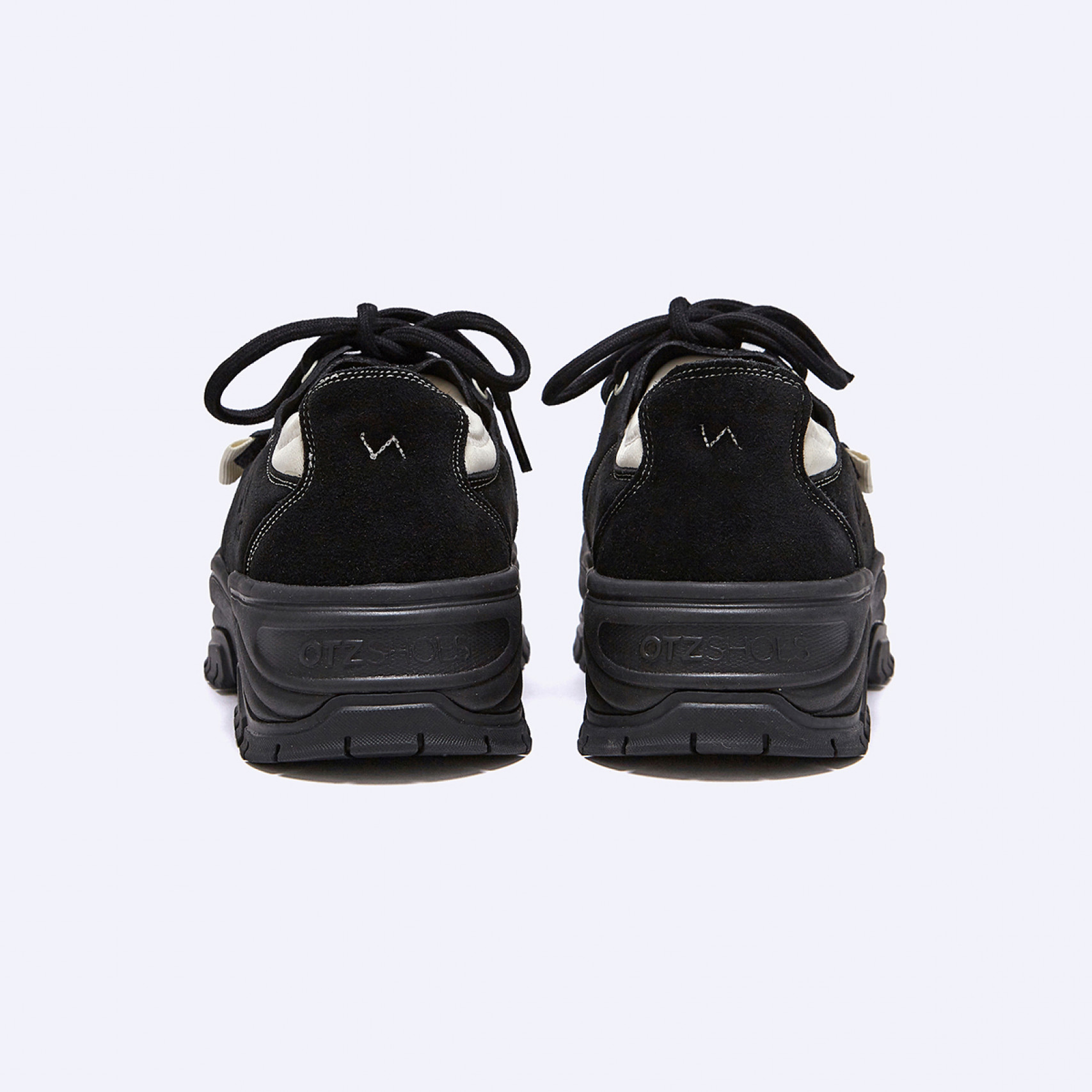 3300 하이 스웨이드 블랙 화이트 / FLOTEA0U35