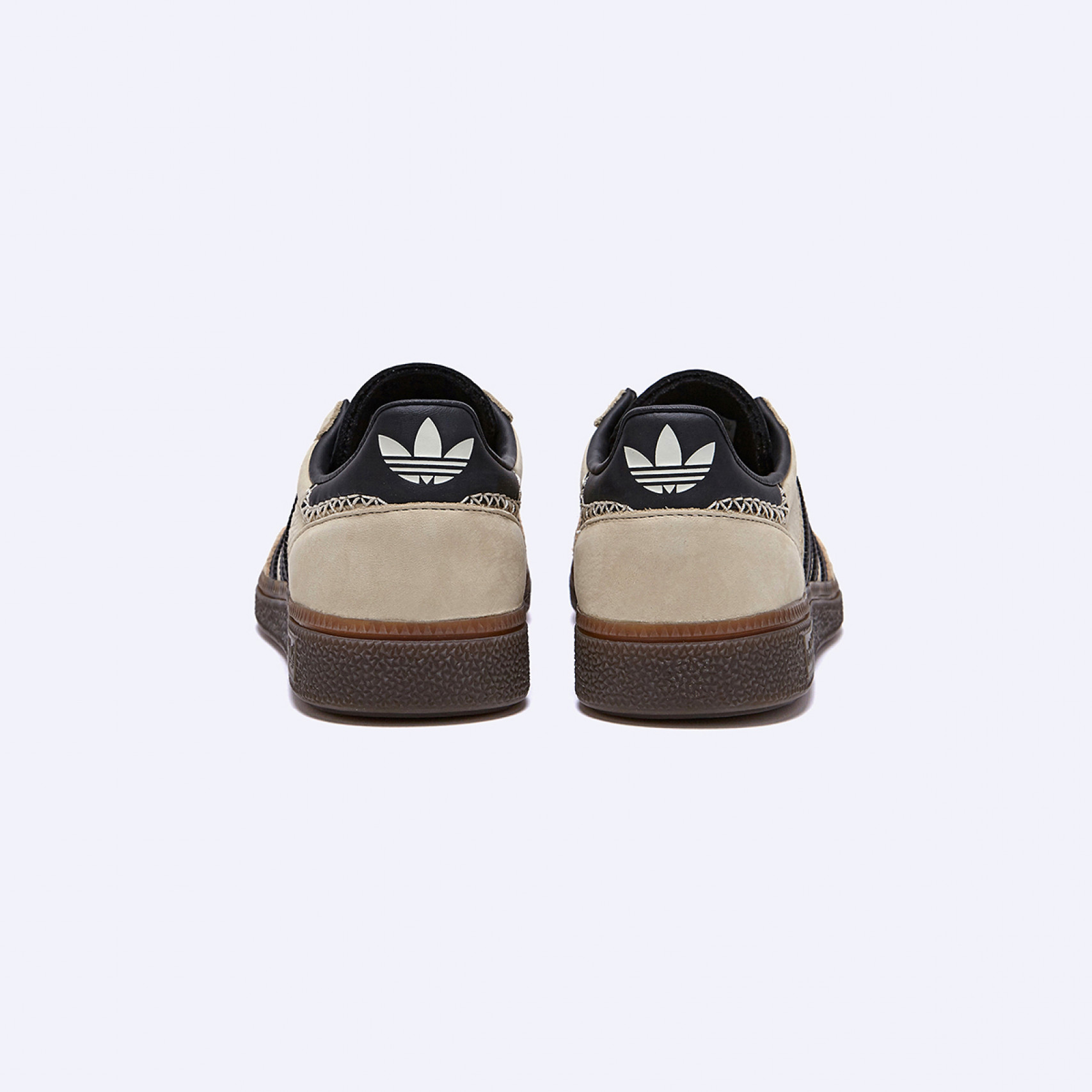 핸드볼 스페지알 원더 화이트 코어 블랙 / IE3698