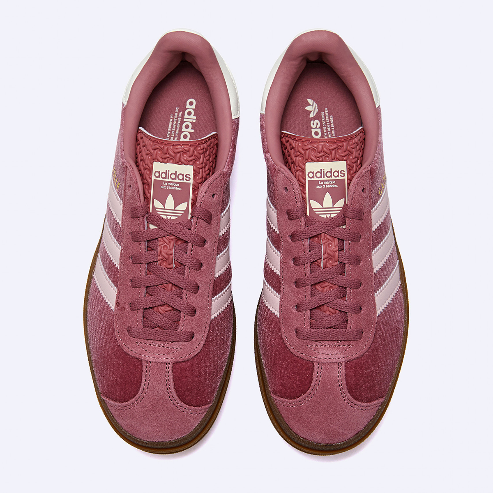 가젤 볼드 벨벳 프리러브 크림슨 핑크 / IG4389