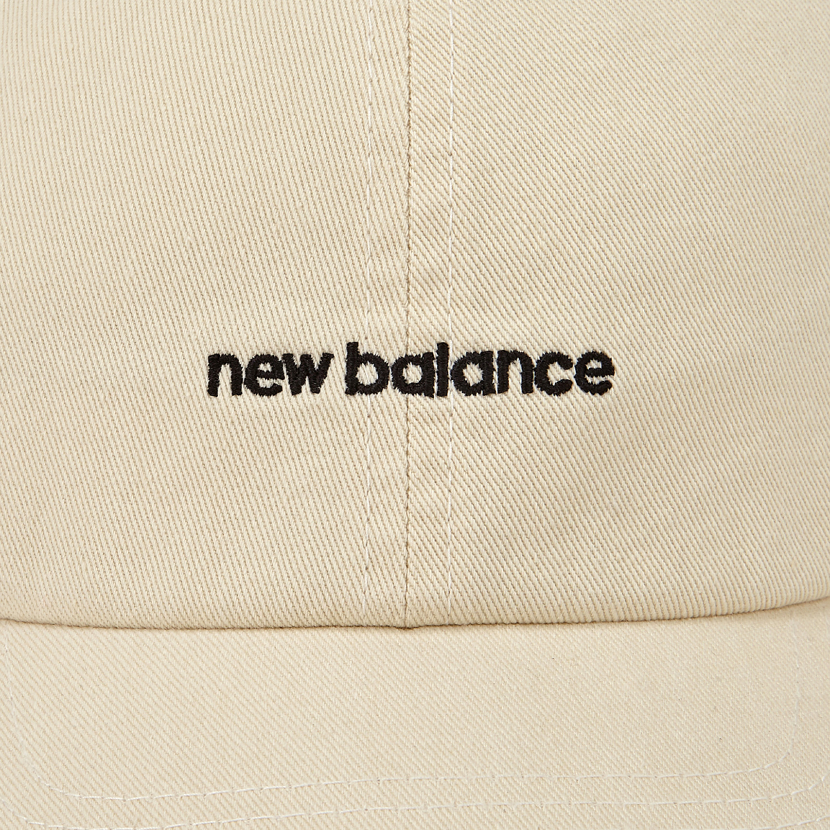 C-64 레터 로고 볼캡 크림 / NBGDEBE502