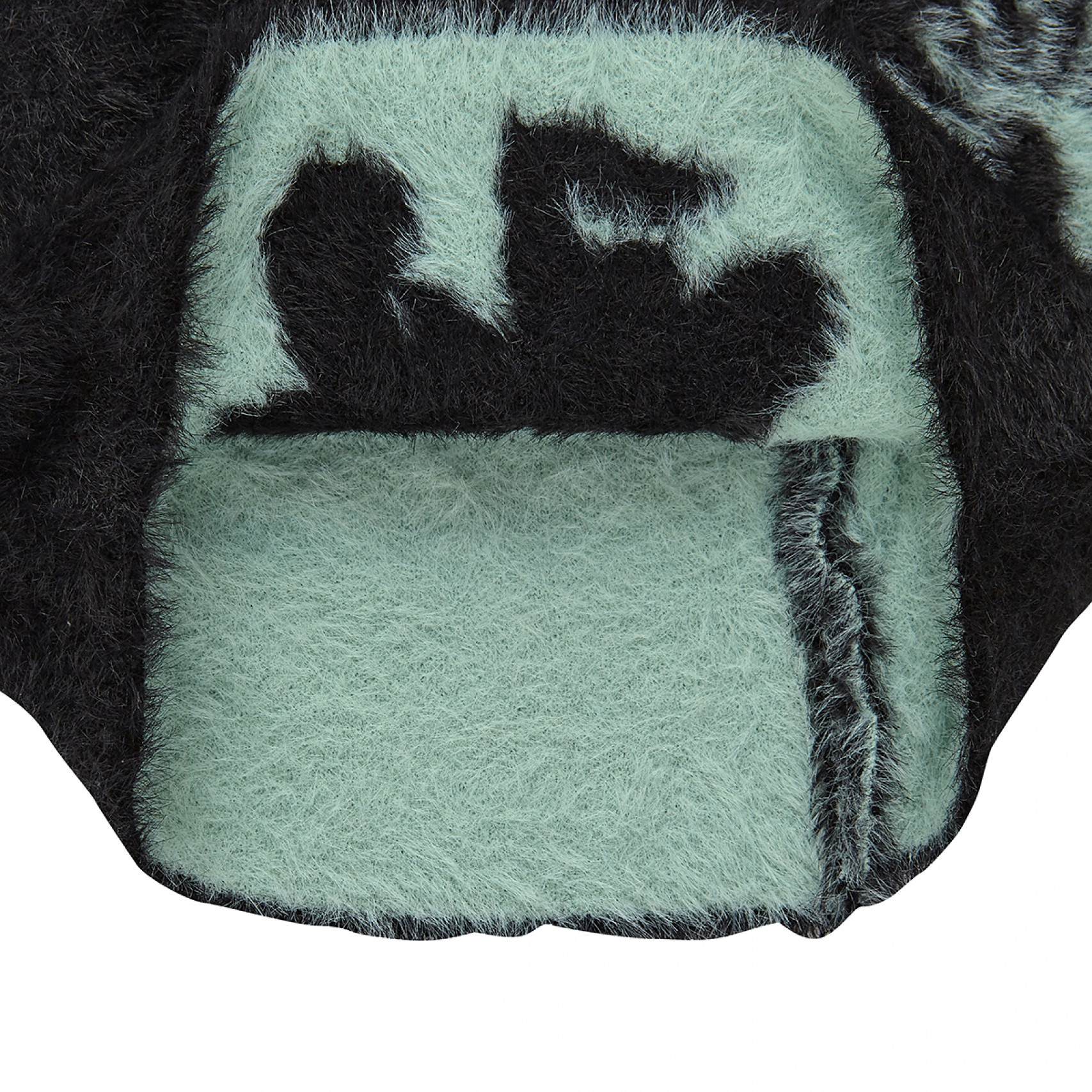 Cali Shaggy Beanie - BLACK / SL243KHWBE01