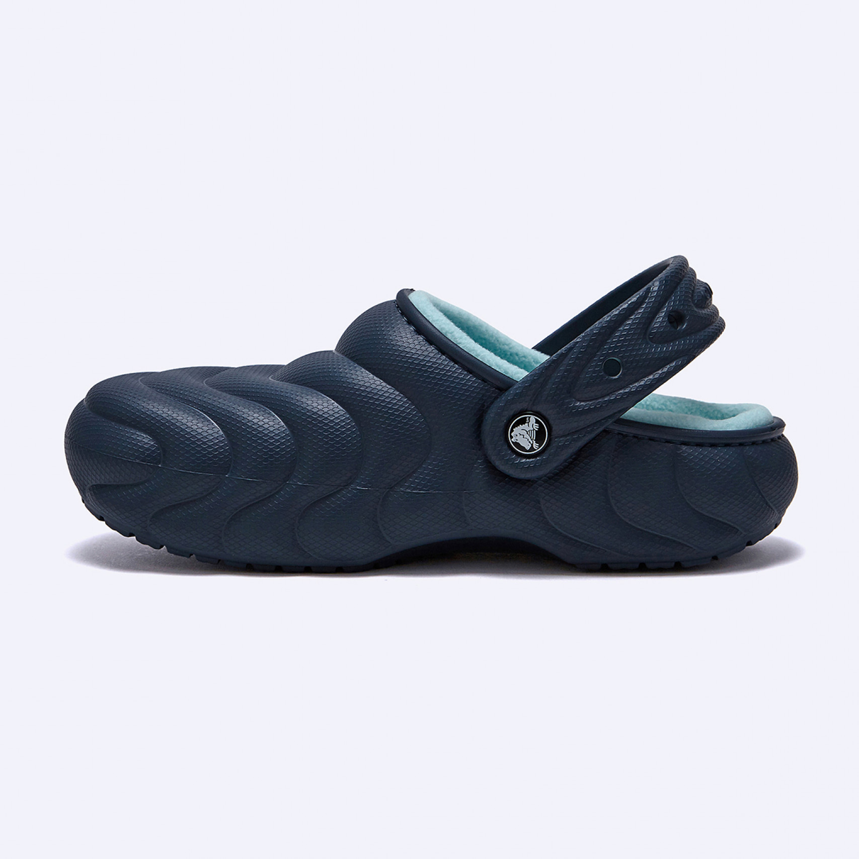 클래식 라인드 오버퍼프 클로그 네이비 / 210059-48I