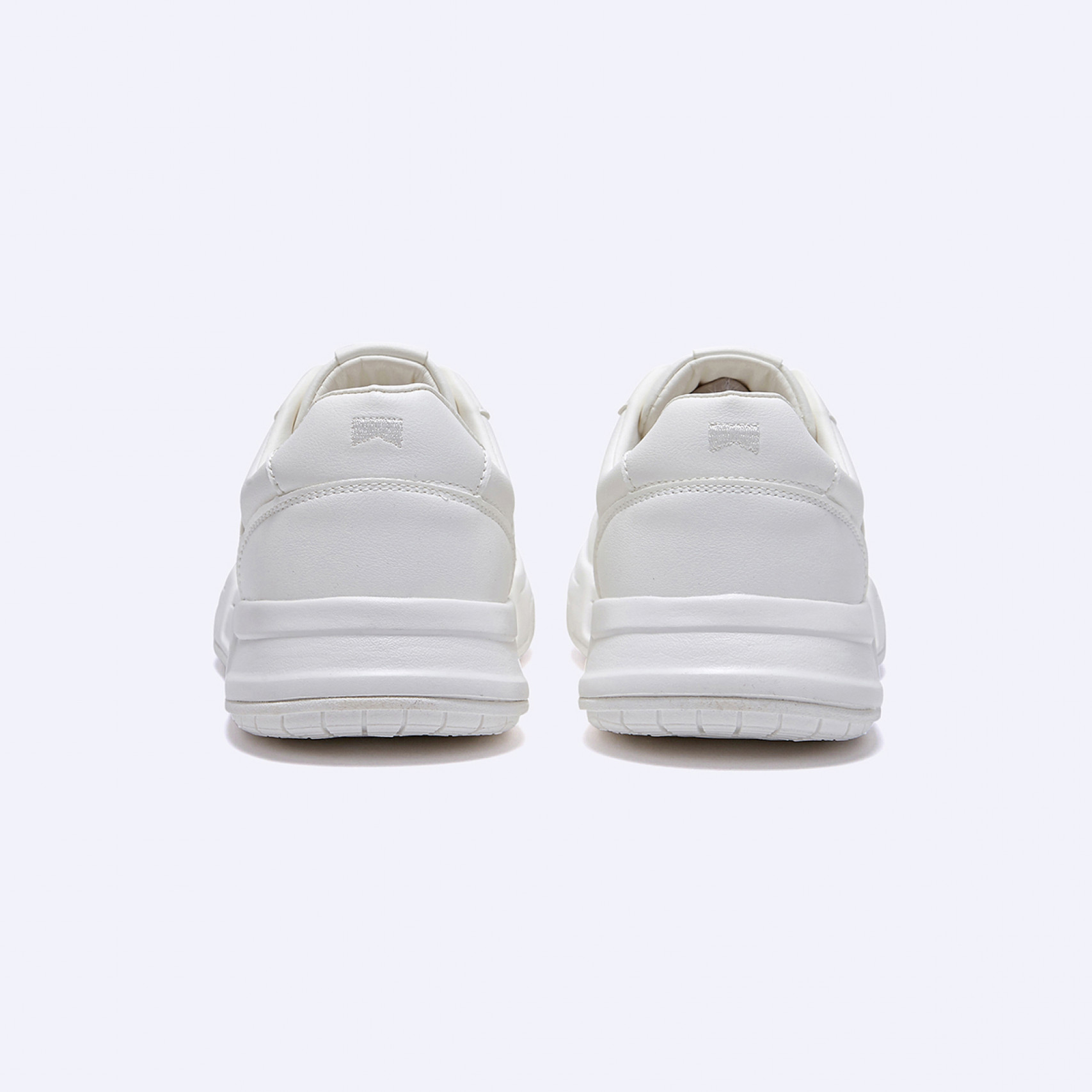 글라이드 코트 스니커즈 화이트 / FLCCEA3U08