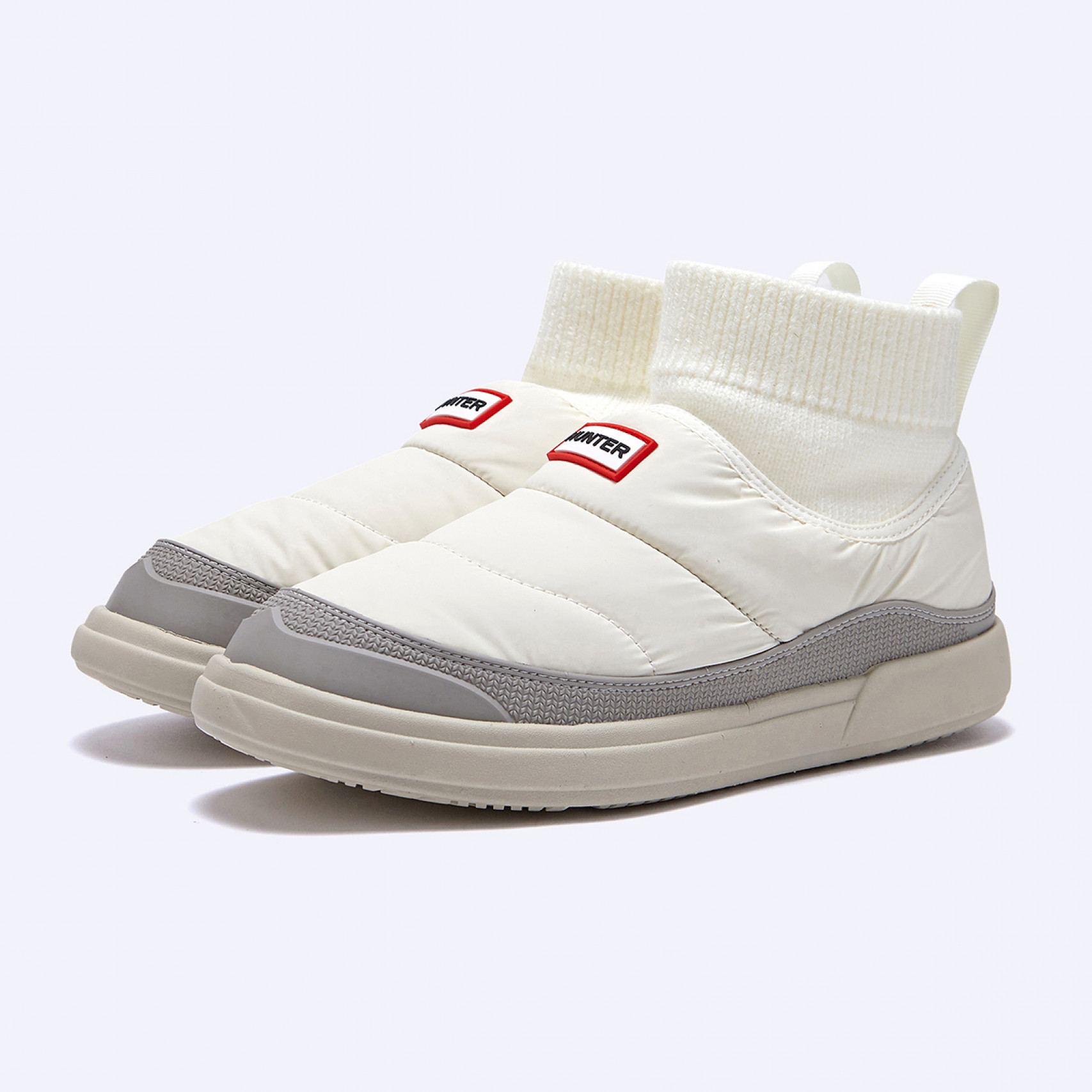 인/아웃 푸퍼 니트 커프 부츠 스타 화이트/펠리칸 / HBW2265FFZ