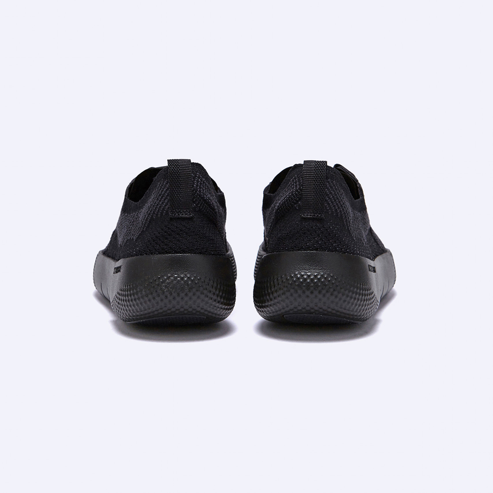 프리 2025 블랙 / HF1078-001