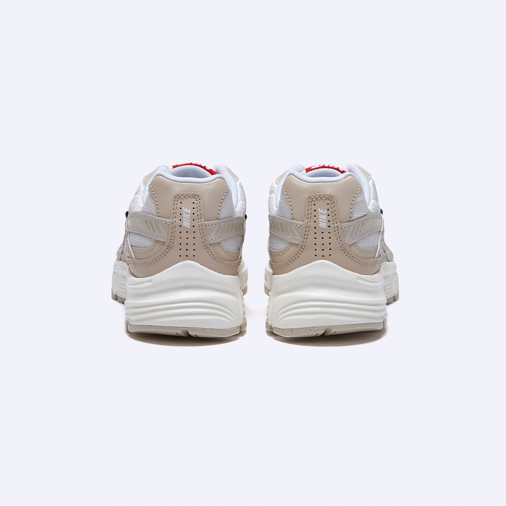 이니시에이터 화이트 여성 / HQ1183-141