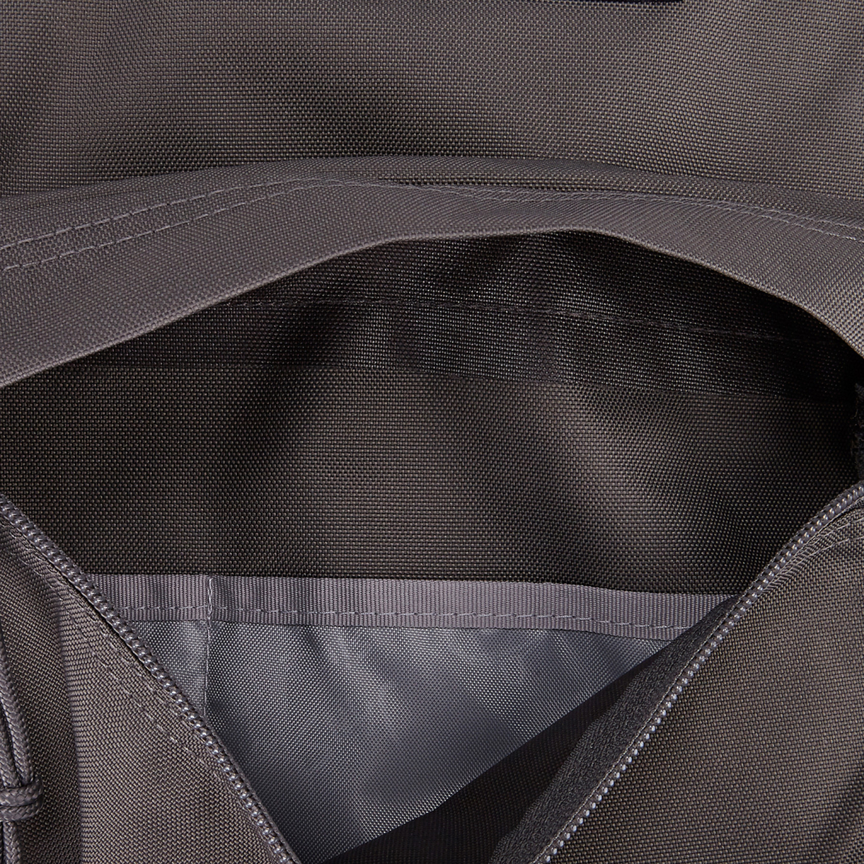 슈퍼브레이크 플러스 랩탑 그래파이트 그레이 / JS0A4QUE07H6