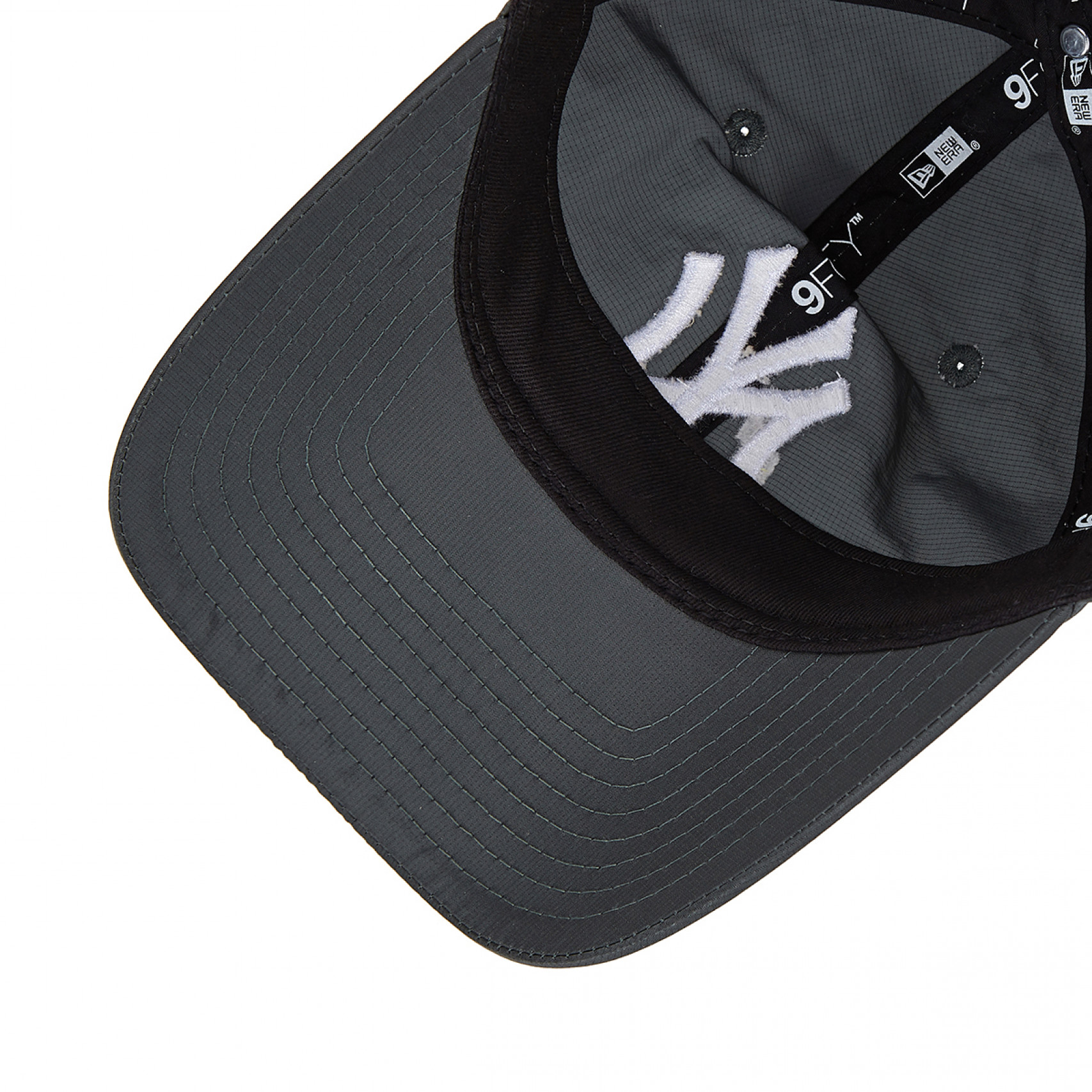 MLB 뉴욕 양키스 나일론 메탈 언스트럭쳐 볼캡 더스티 그레이 / 14205944