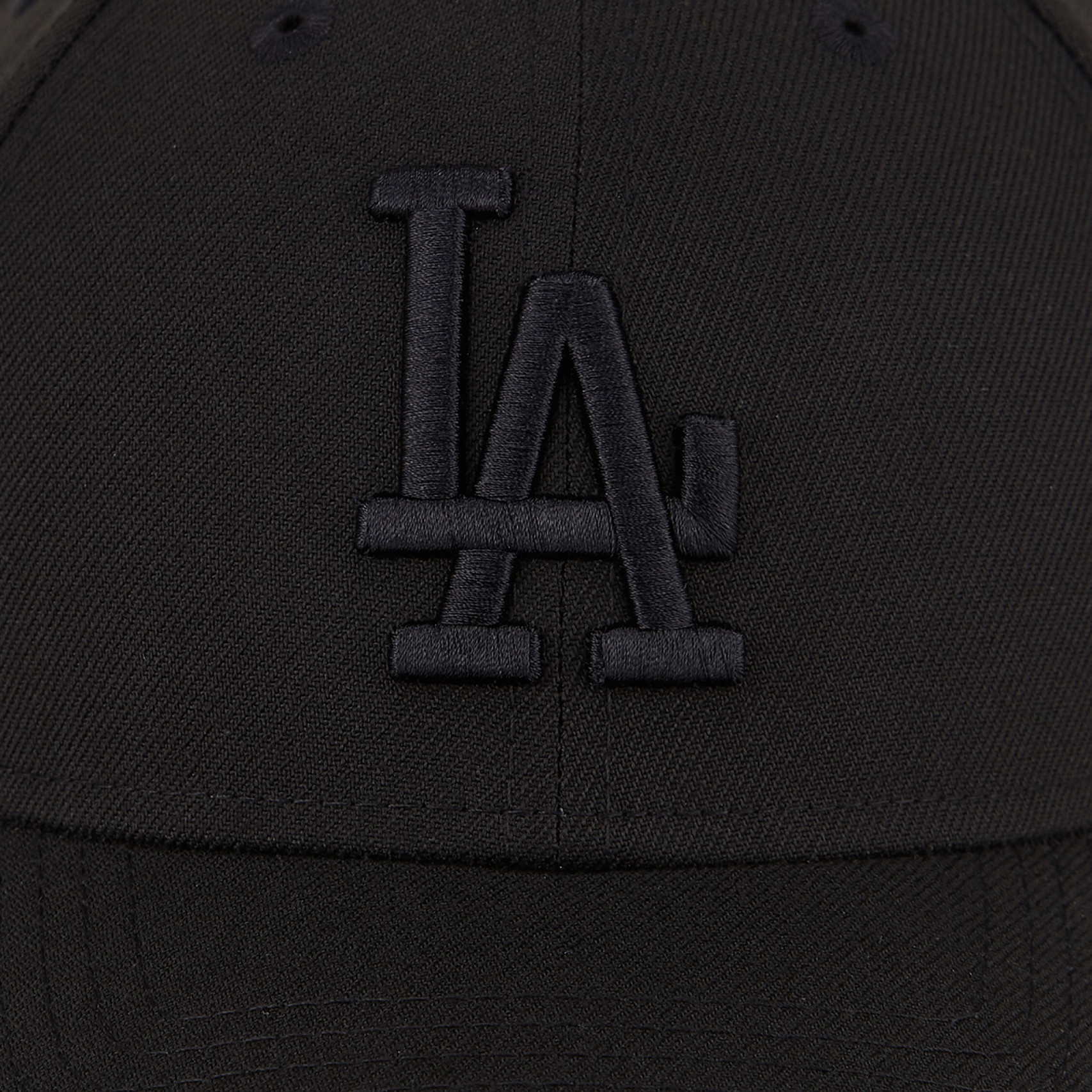 MLB 940 뉴욕양키스 블랙 온 블랙 베이직 볼캡 / 14561897