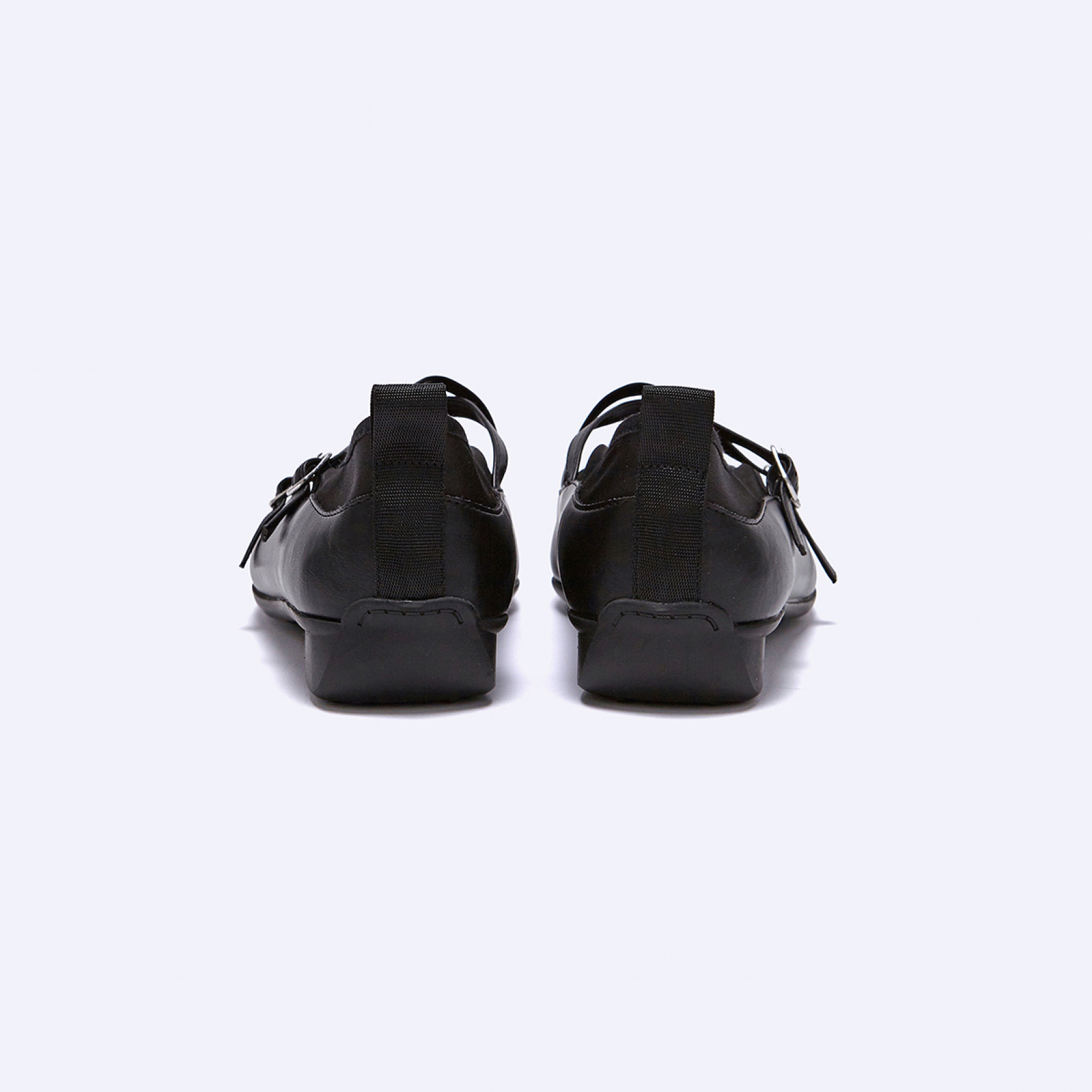 토리 발레리나 스니커즈 블랙 2.5cm / FLPRFA1W01