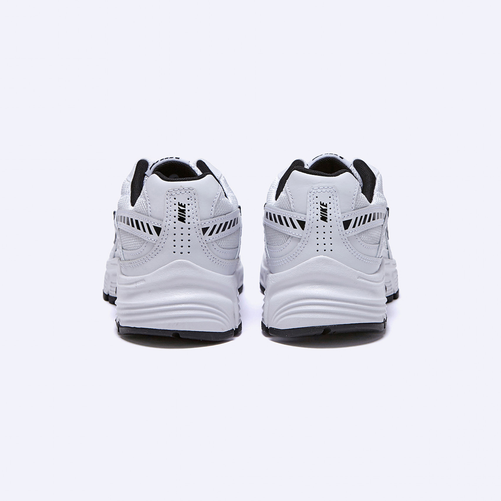 이니시에이터 여성 화이트 / FQ6873-101