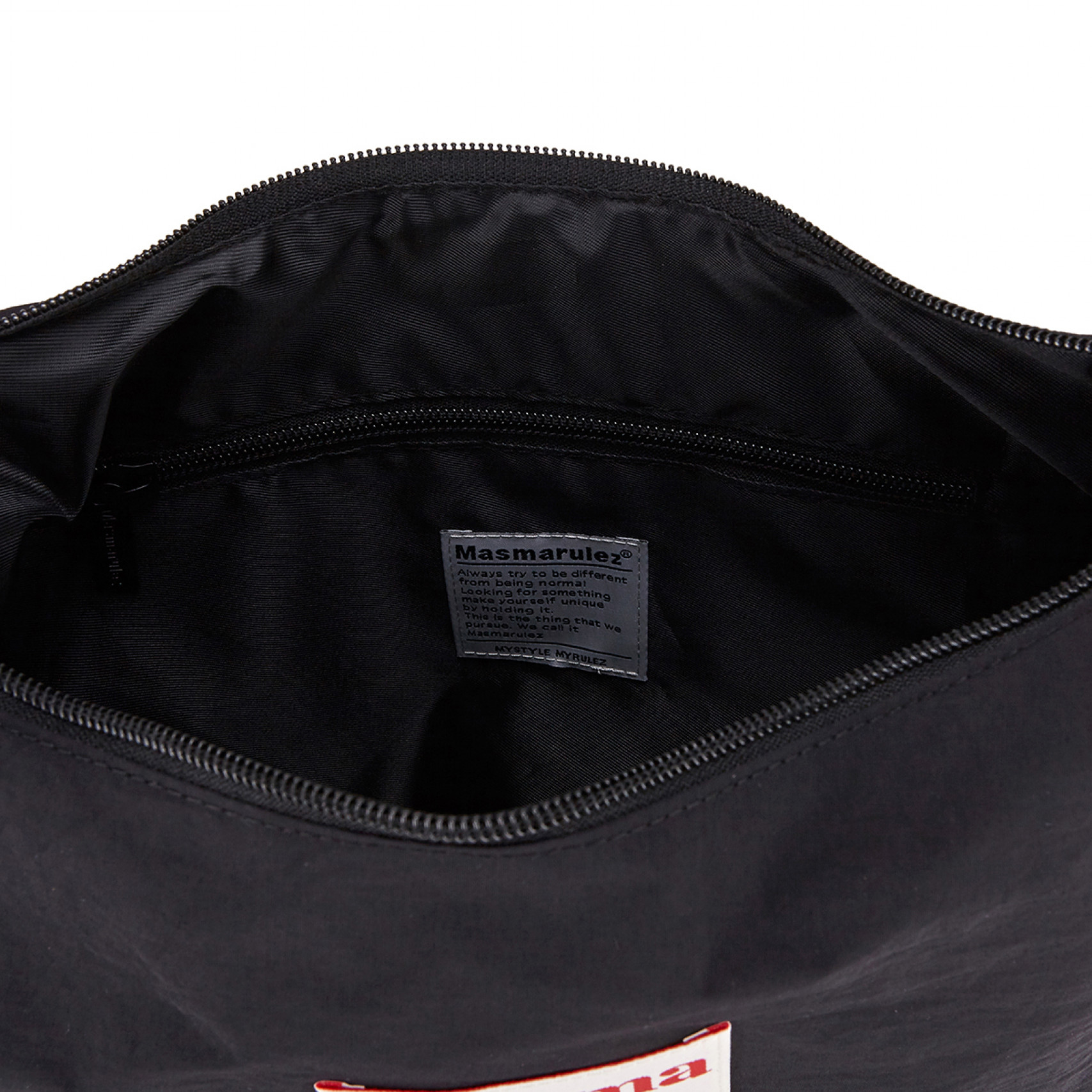 하프문 크로스백 블랙